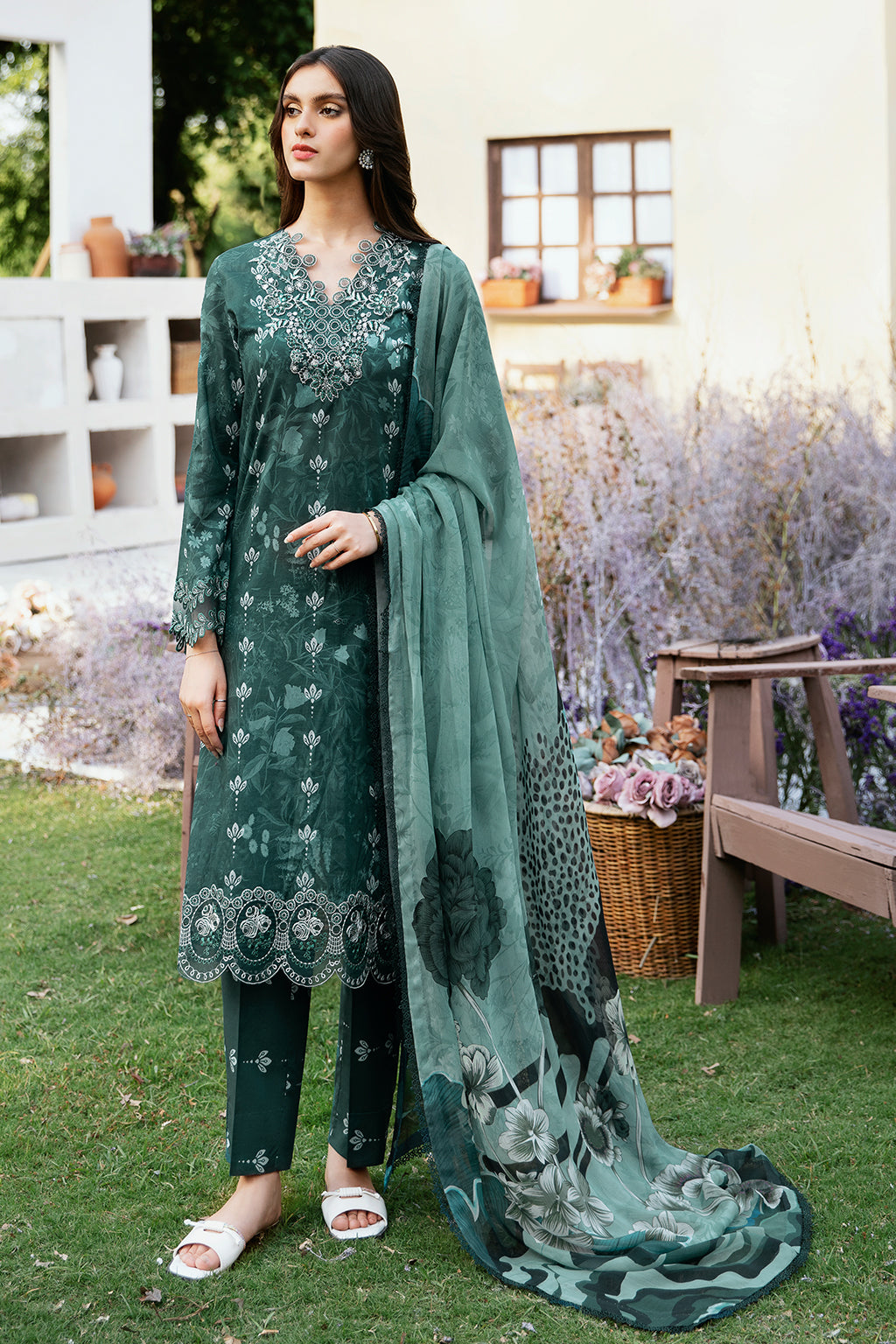 Ramsha | Rangrez Lawn Collection | N-505 - Rang-e-Khaas