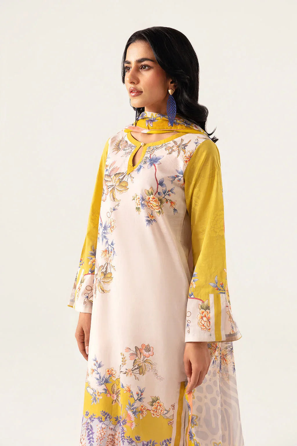 Ramsha | Pinted Lawn | RP-111 - Rang-e-Khaas