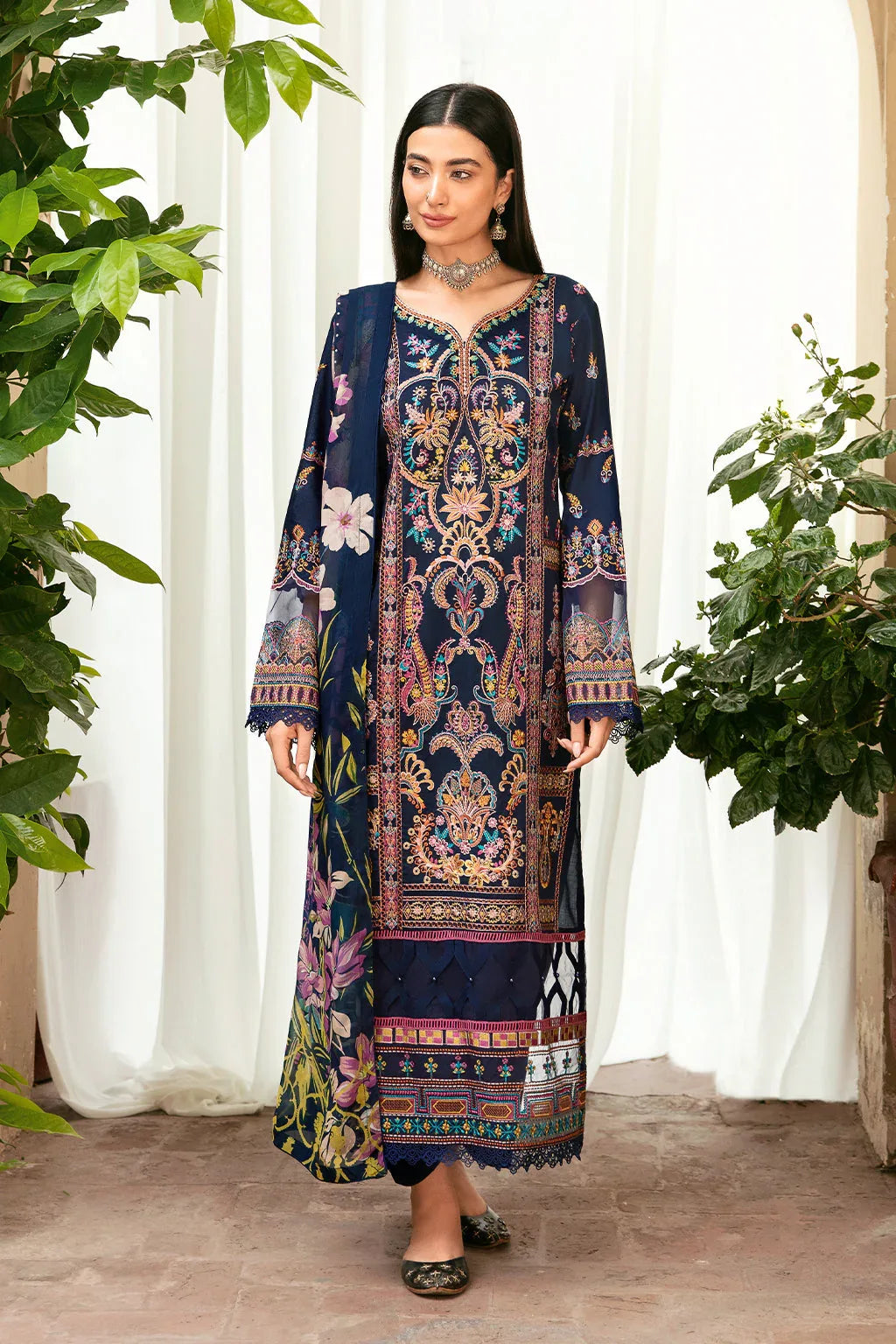 Ramsha | Luxury Lawn 24 | L-802 - Rang-e-Khaas