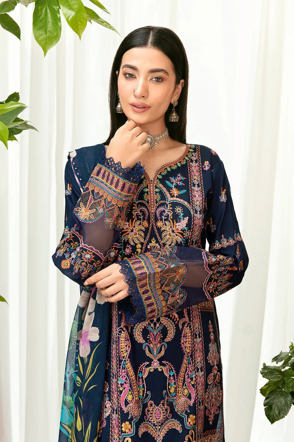 Ramsha | Luxury Lawn 24 | L-802 - Rang-e-Khaas