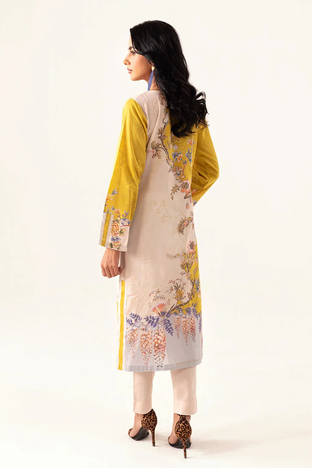 Ramsha | Pinted Lawn | RP-111 - Rang-e-Khaas
