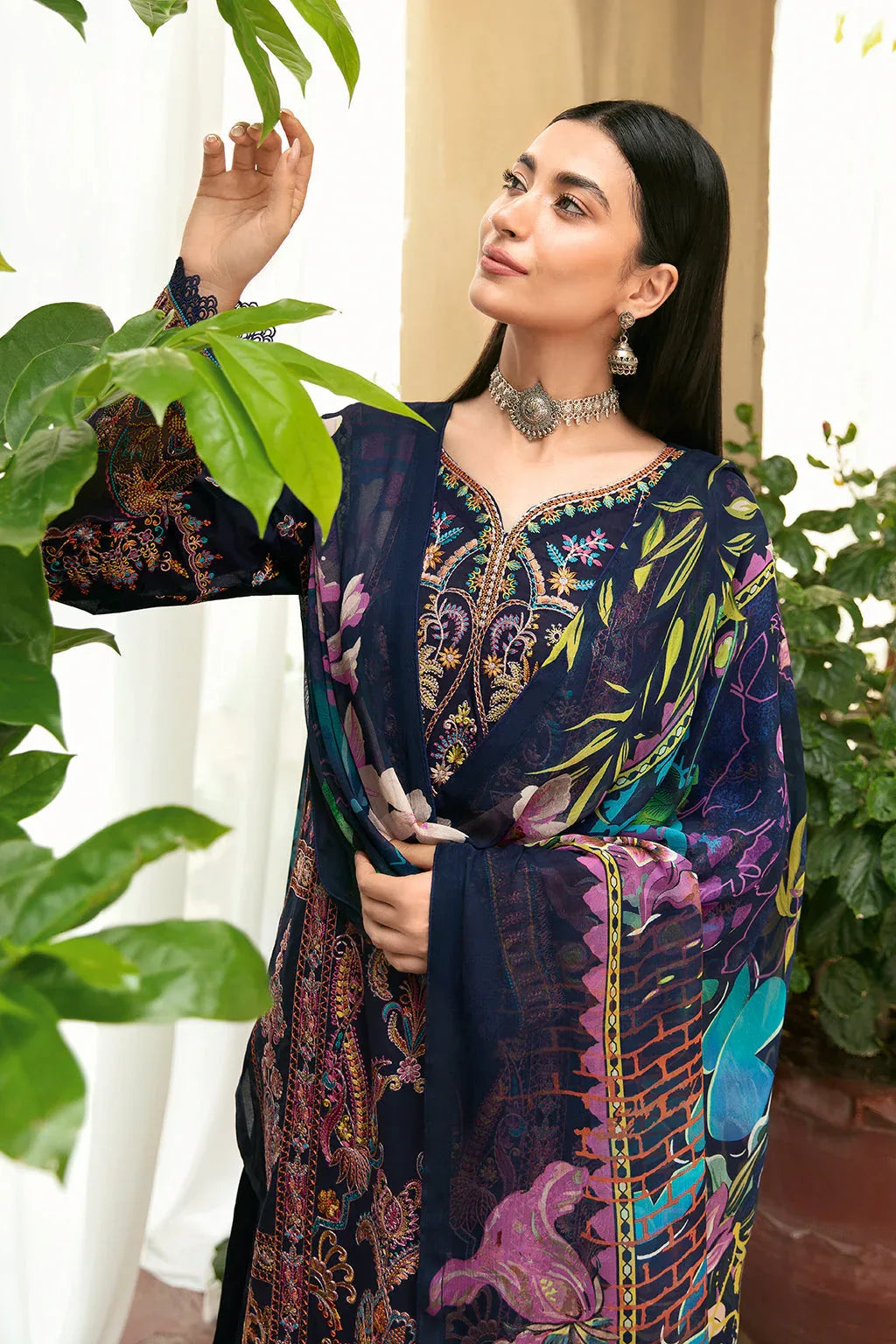 Ramsha | Luxury Lawn 24 | L-802 - Rang-e-Khaas