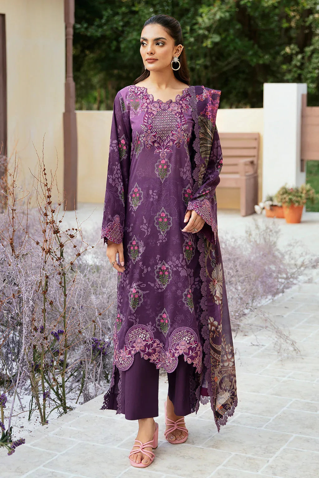 Ramsha | Rangrez Lawn Collection | N-506 - Rang-e-Khaas