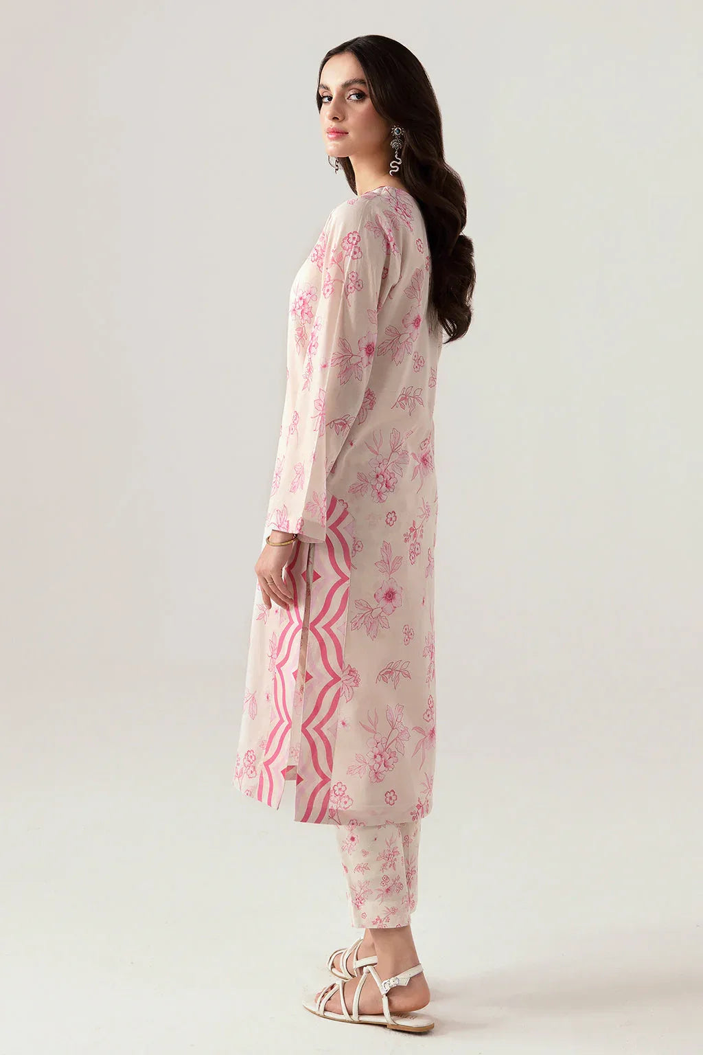 Ramsha | Pinted Lawn | RP-105 - Rang-e-Khaas