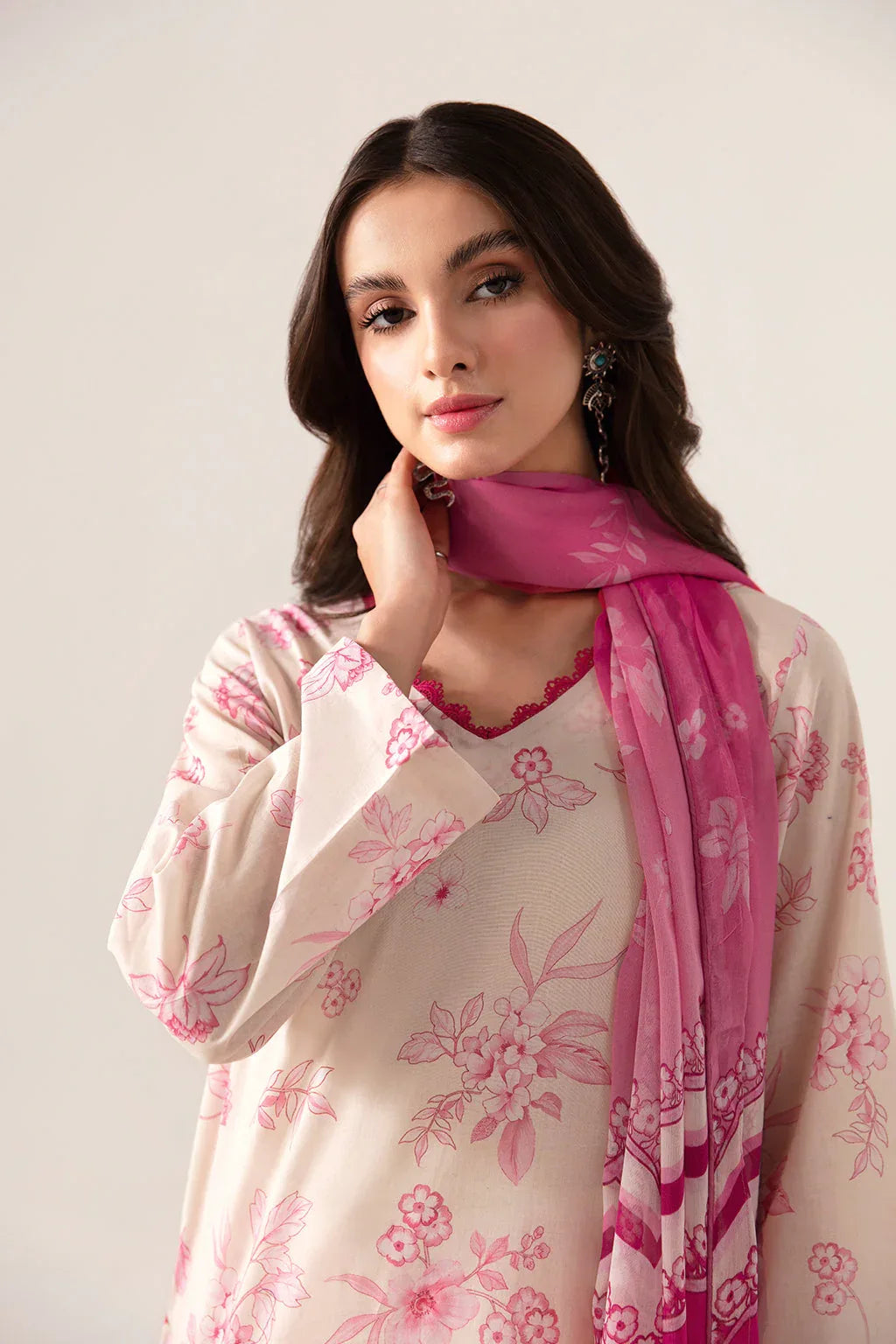 Ramsha | Pinted Lawn | RP-105 - Rang-e-Khaas