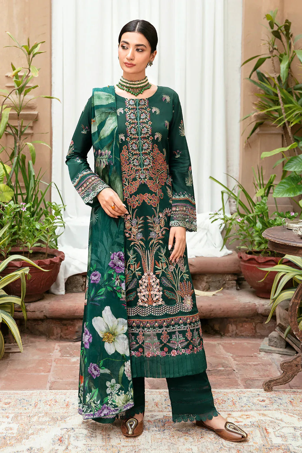 Ramsha | Luxury Lawn 24 | L-801 - Rang-e-Khaas