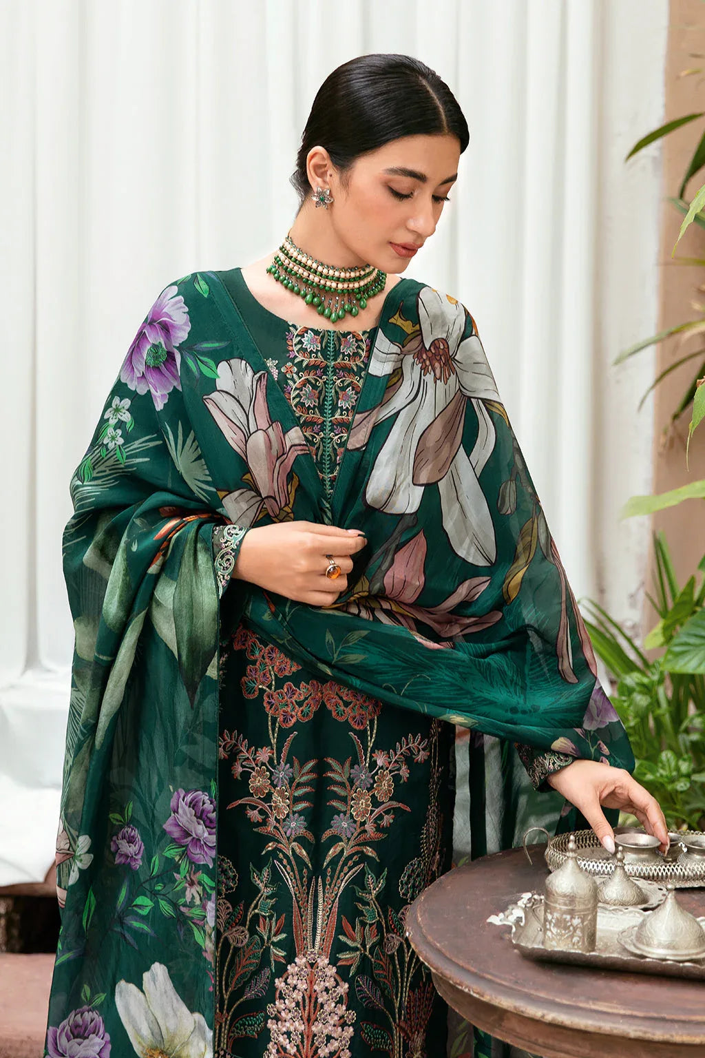 Ramsha | Mashaal Luxury Lawn | L-801 - Rang-e-Khaas