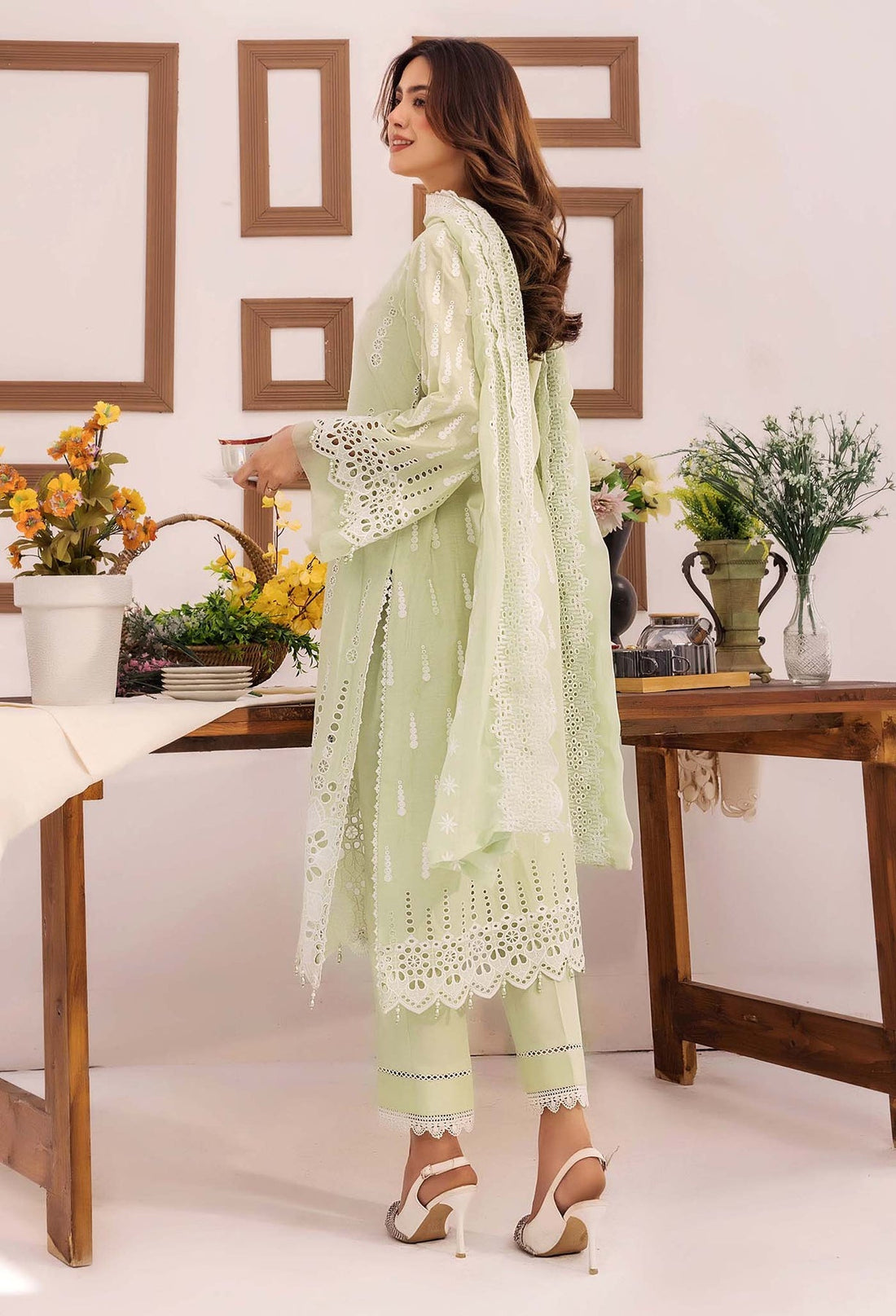 Adans Libas | Stella Chikankari 25 | 1021