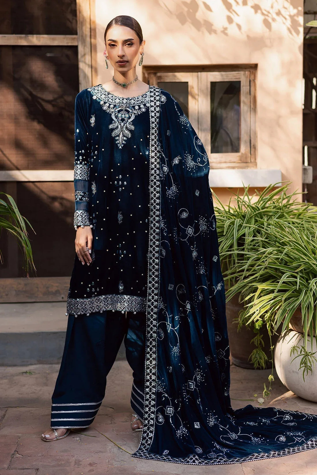 Nureh | Maya Velvet | NW-114 - Rang-e-Khaas