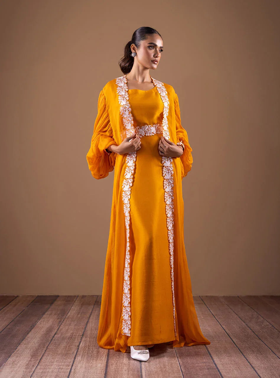 Zainab Chottani | Semi Formals | AMBER FLOW - Rang-e-Khaas