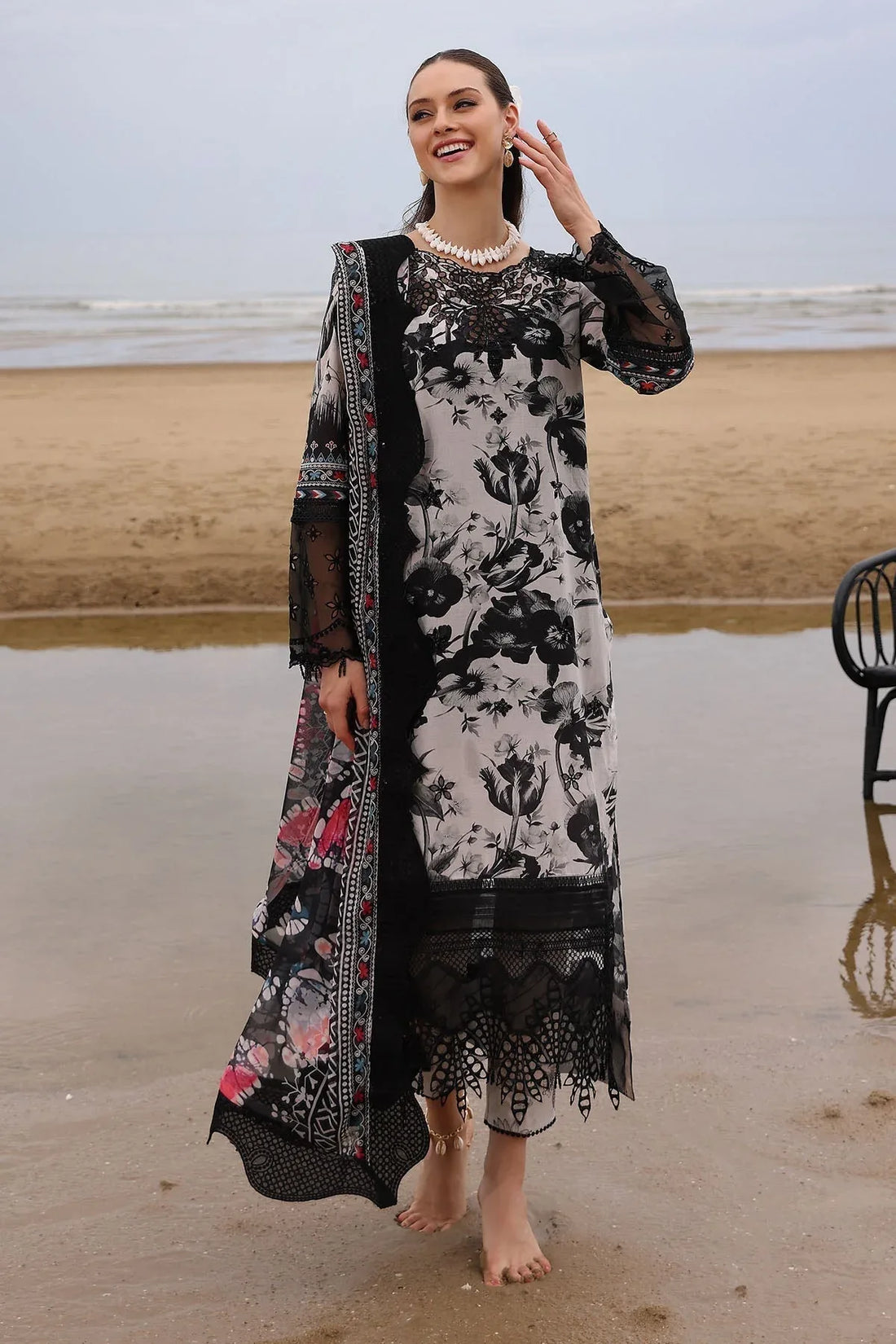 Nureh | Gardenia Embroidered Lawn 25 | NSG-175 - Rang-e-Khaas