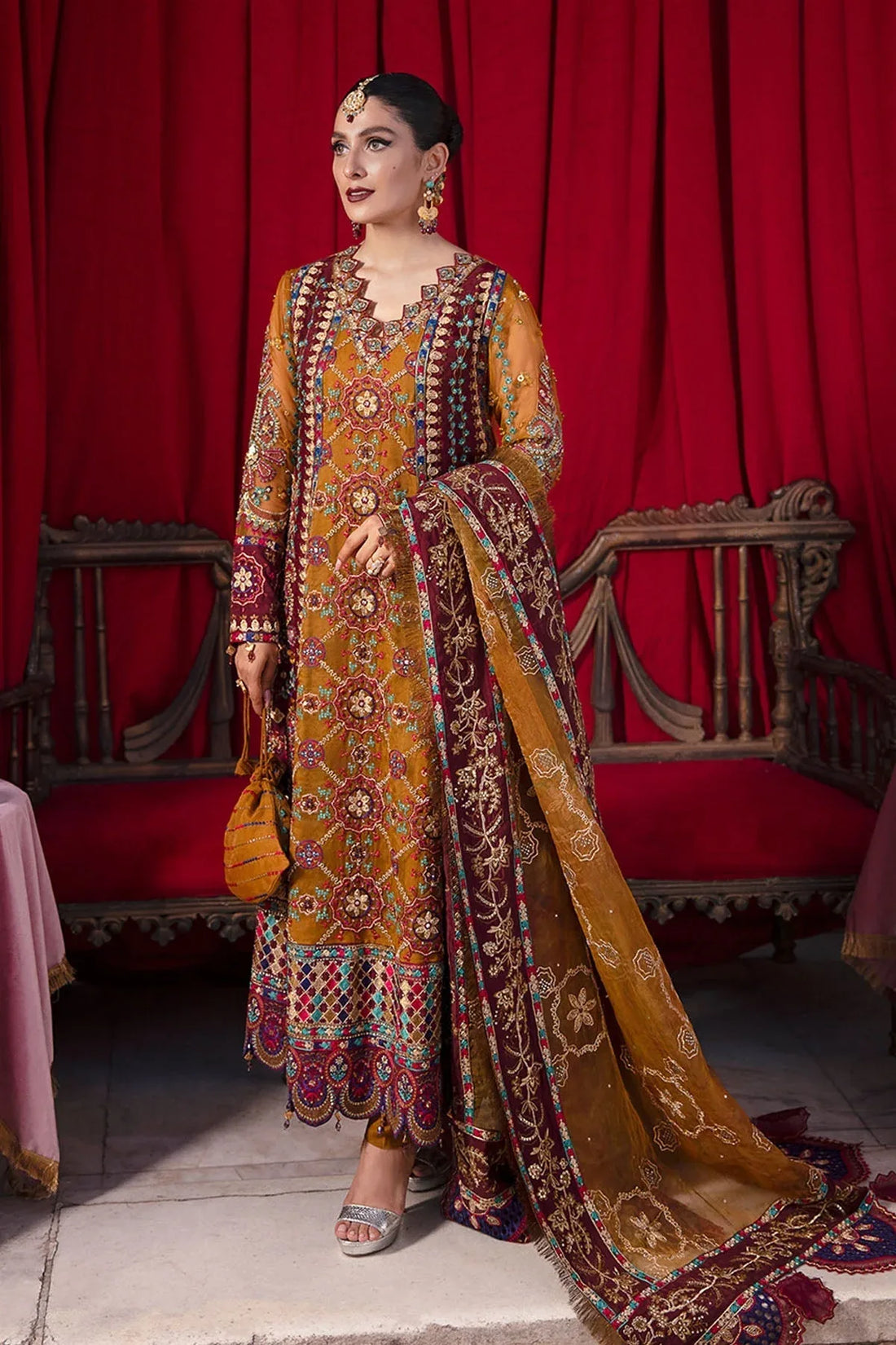 Nureh | Jhoomro 25' | Gulshan Shirt - Rang-e-Khaas