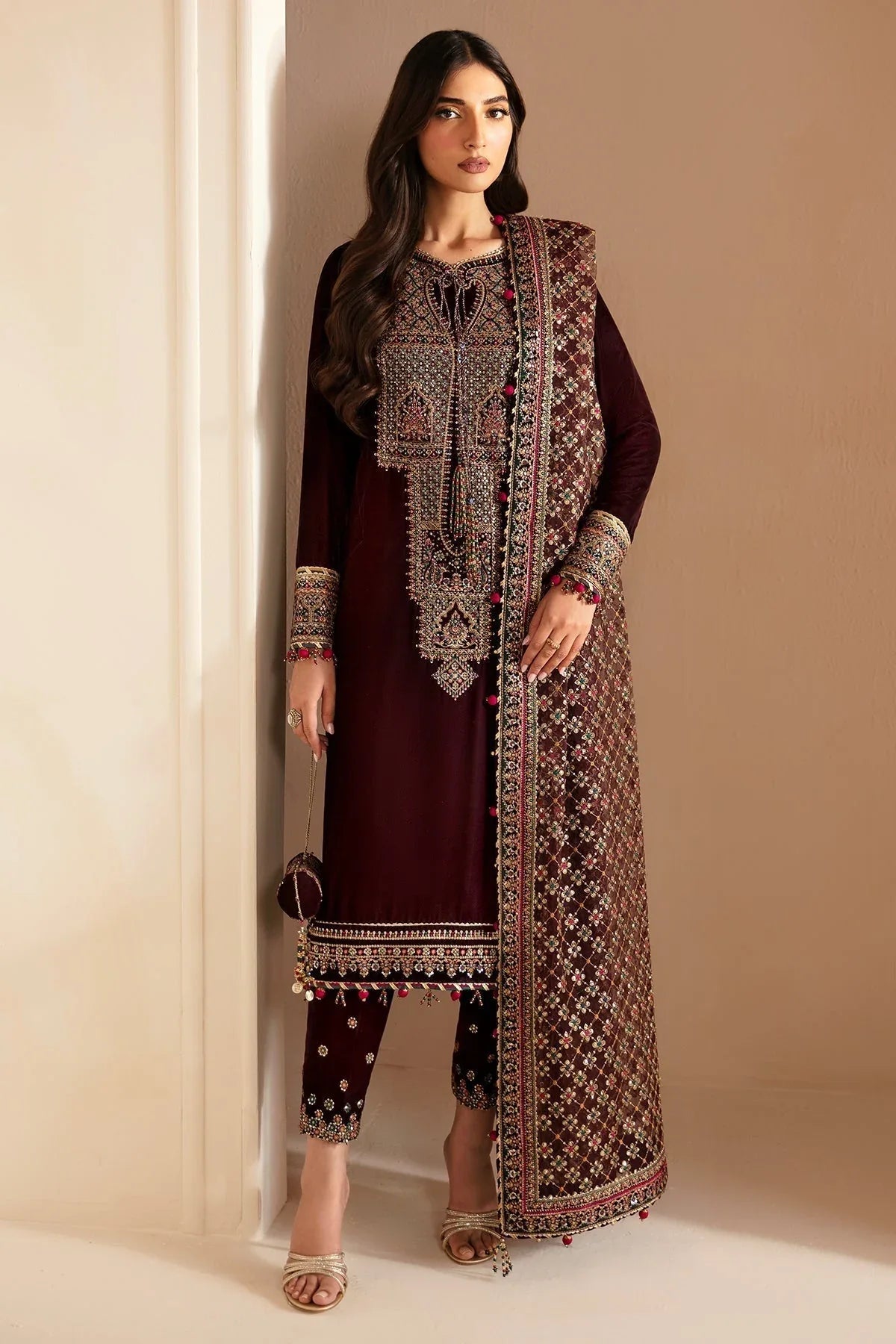Jazmin | Velvet Edit 24 | Velvet Formal VF-2022 - Rang-e-Khaas