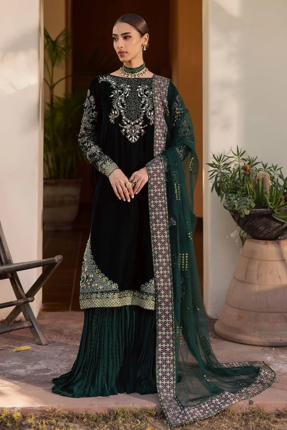 Nureh | Maya Velvet | NW-115 - Rang-e-Khaas