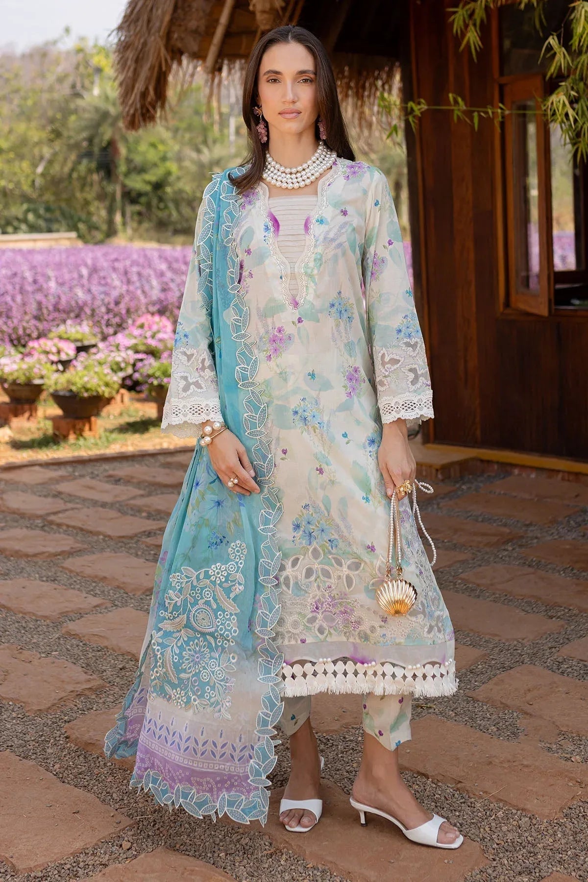 Nureh | Bloom 25 | BL-05 - Rang-e-Khaas