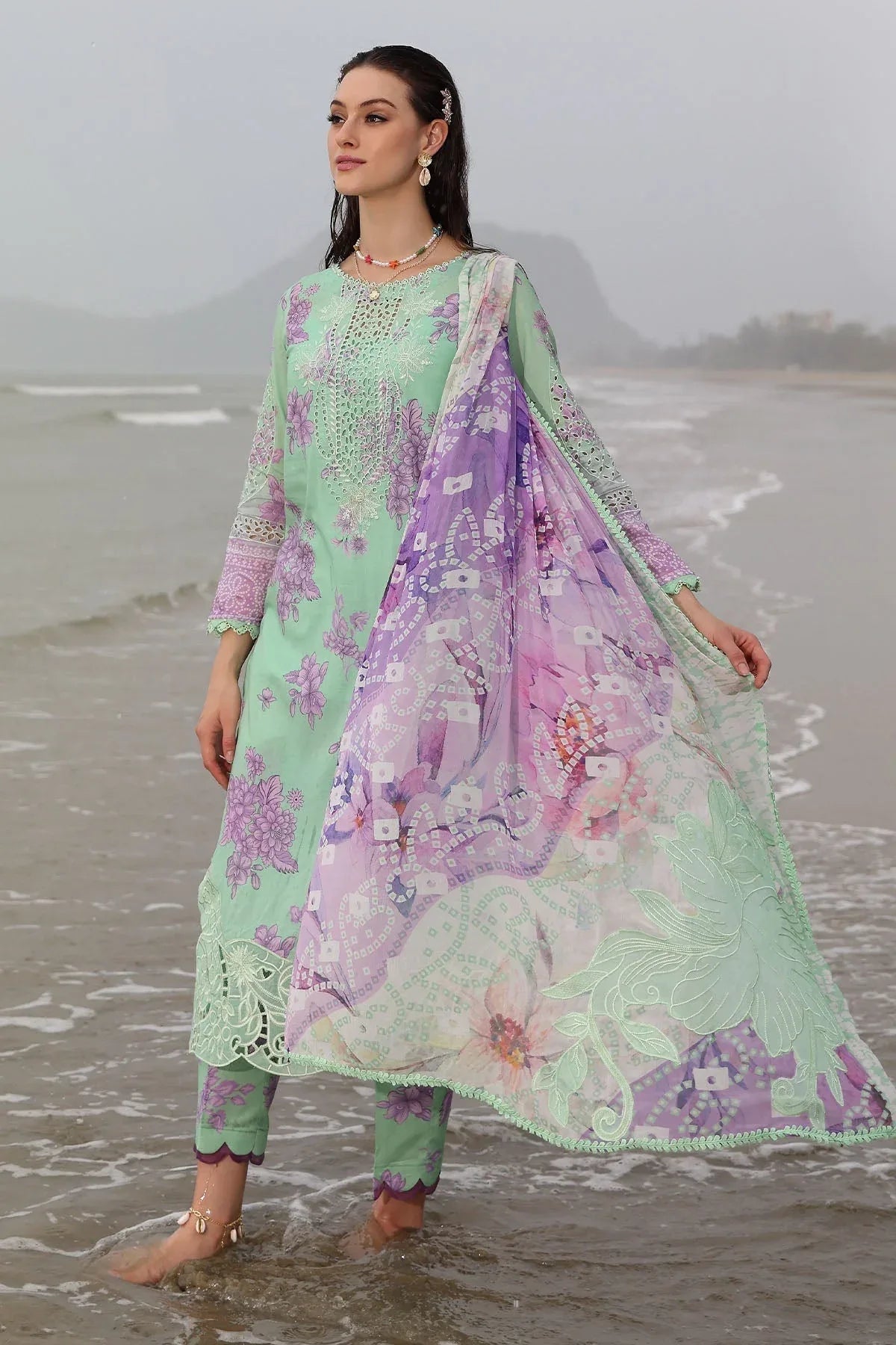 Nureh | Gardenia Embroidered Lawn 25 | NSG-174 - Rang-e-Khaas
