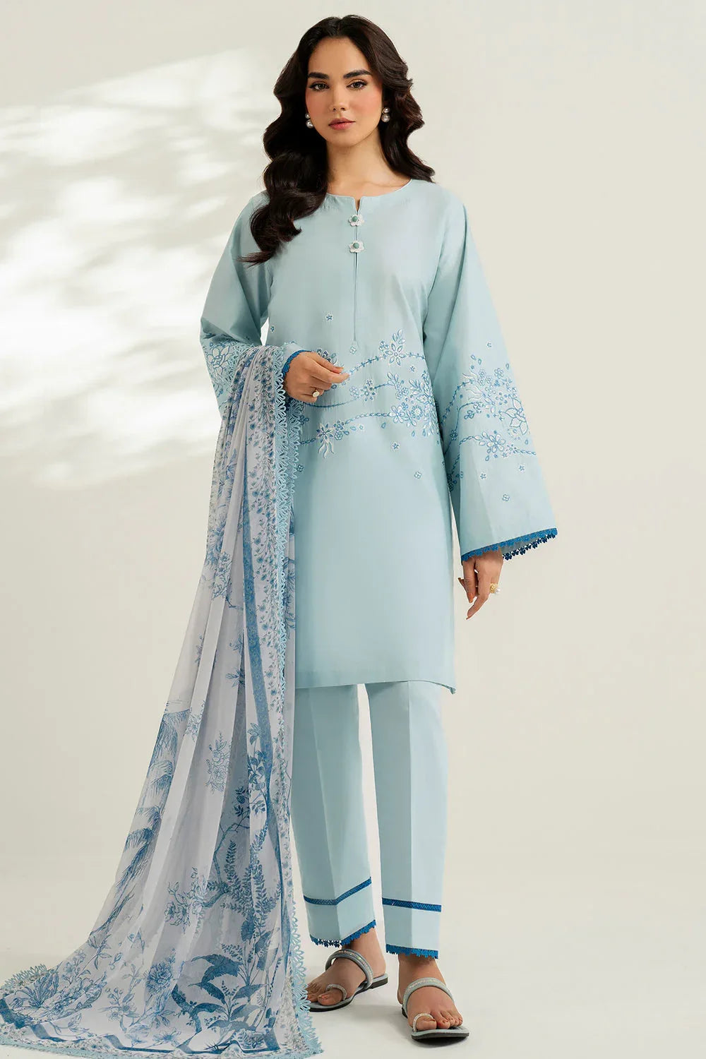 Farasha | Thread Lines Embroidered | Ash Mist - Rang-e-Khaas