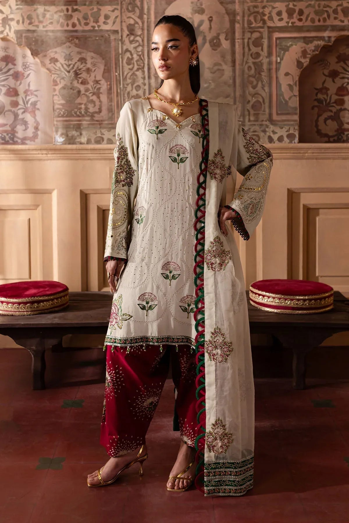 Nureh | Nur Mahal Formals | NE-139 - Rang-e-Khaas
