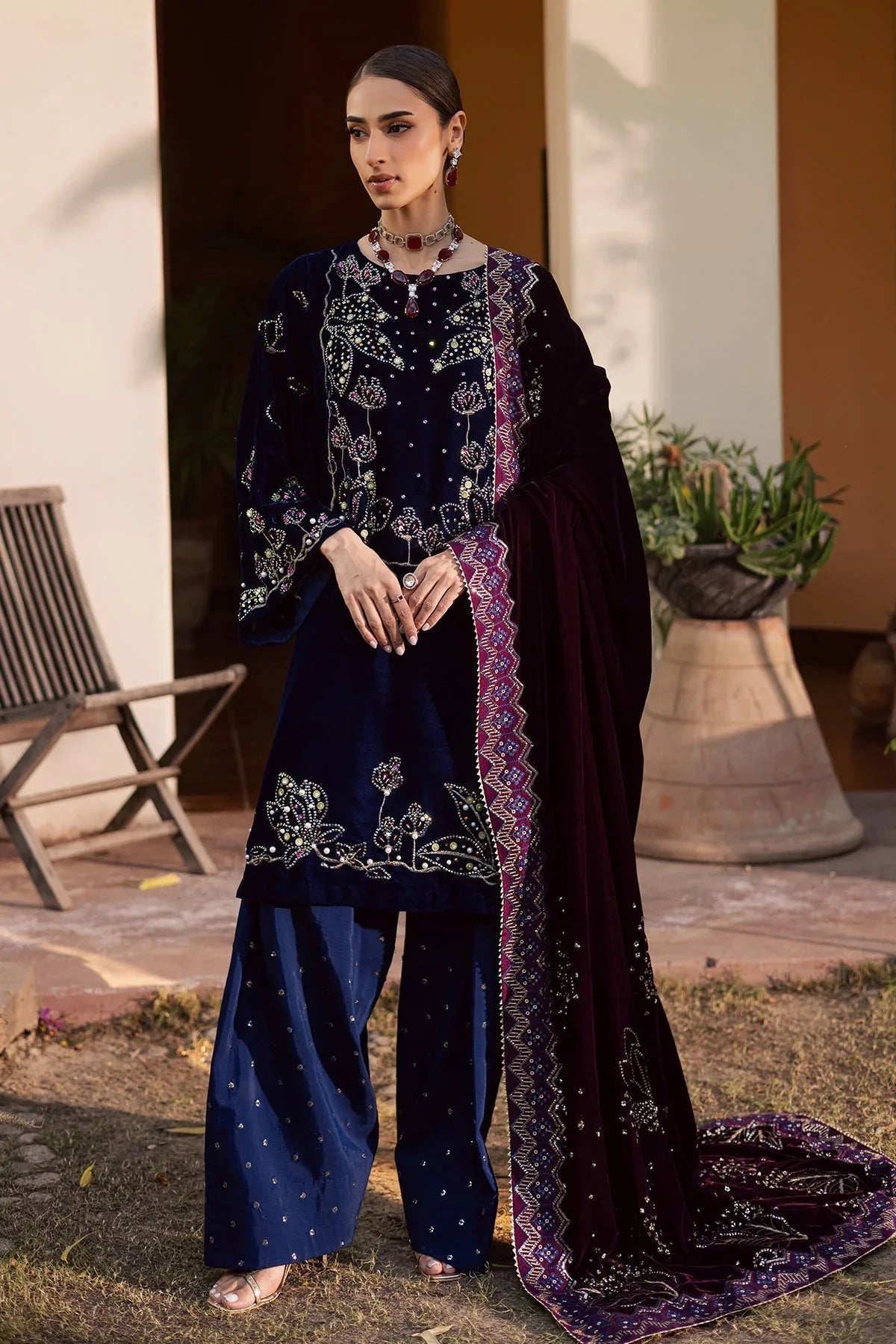 Nureh | Maya Velvet | NW-116 - Rang-e-Khaas