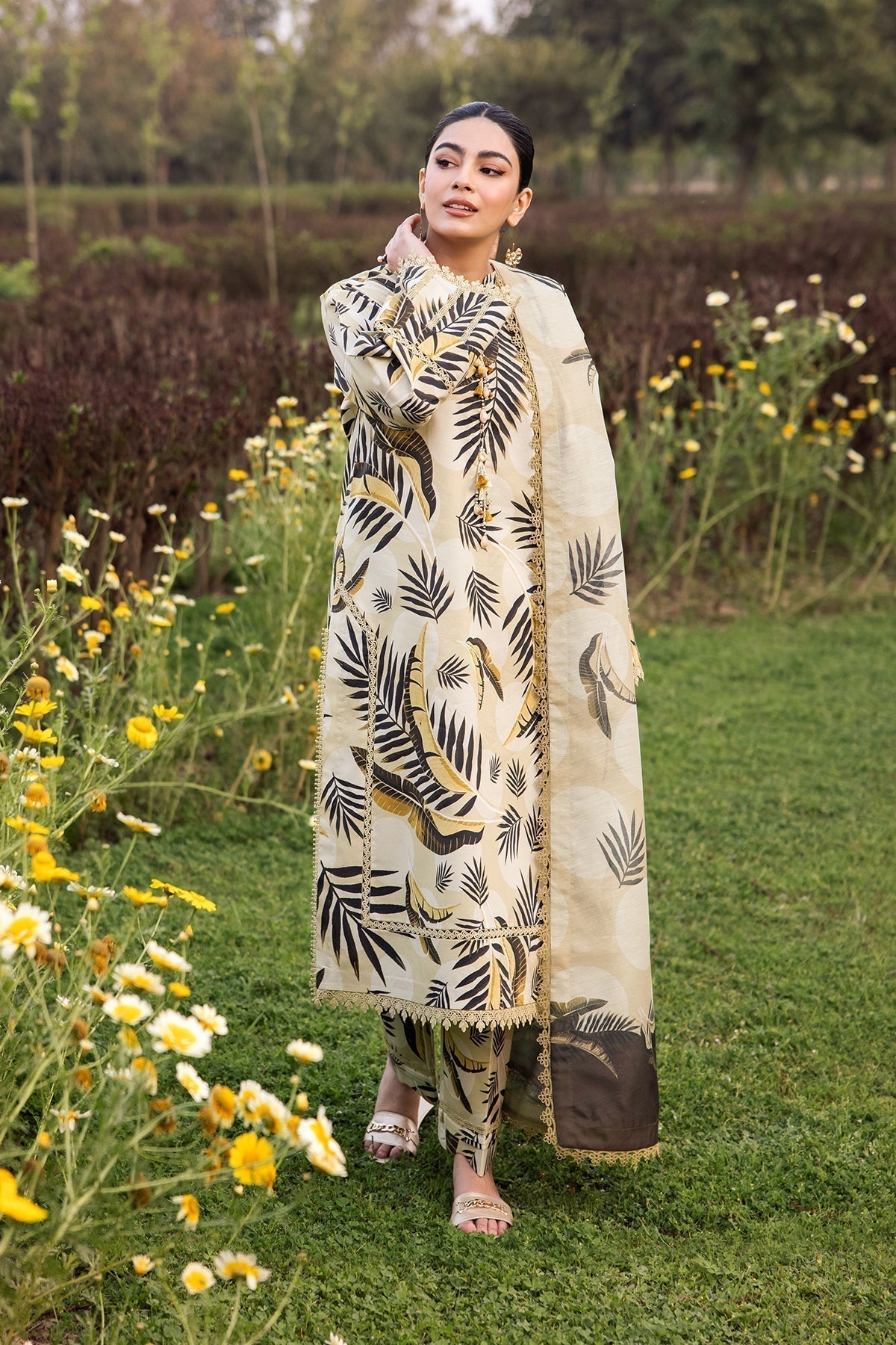 Alizeh | Sheen Lawn Prints 24 | DAFFODIL