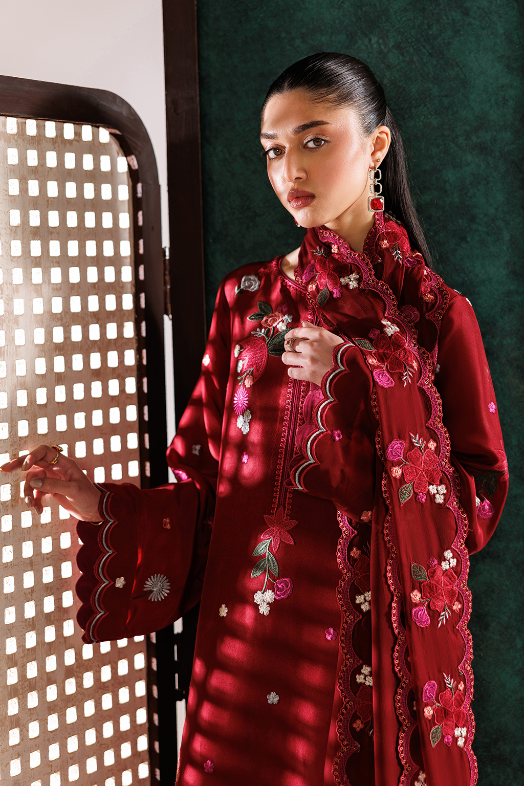 Iznik UE-652 Ramen Silk