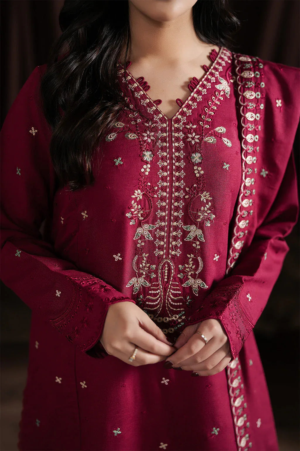 Neeshay | Winter Reverie | Merlot - Rang-e-Khaas