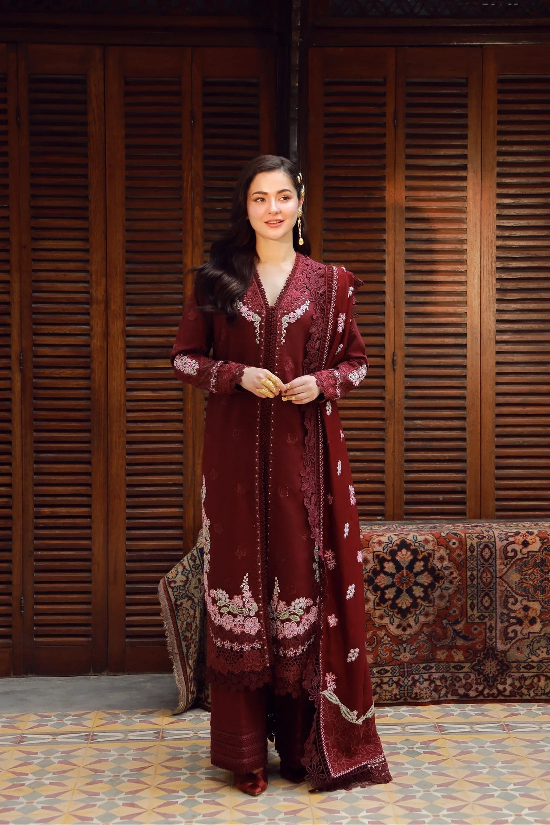 Maryam Hussain | Winter Shawl 25 | Taali - Rang-e-Khaas