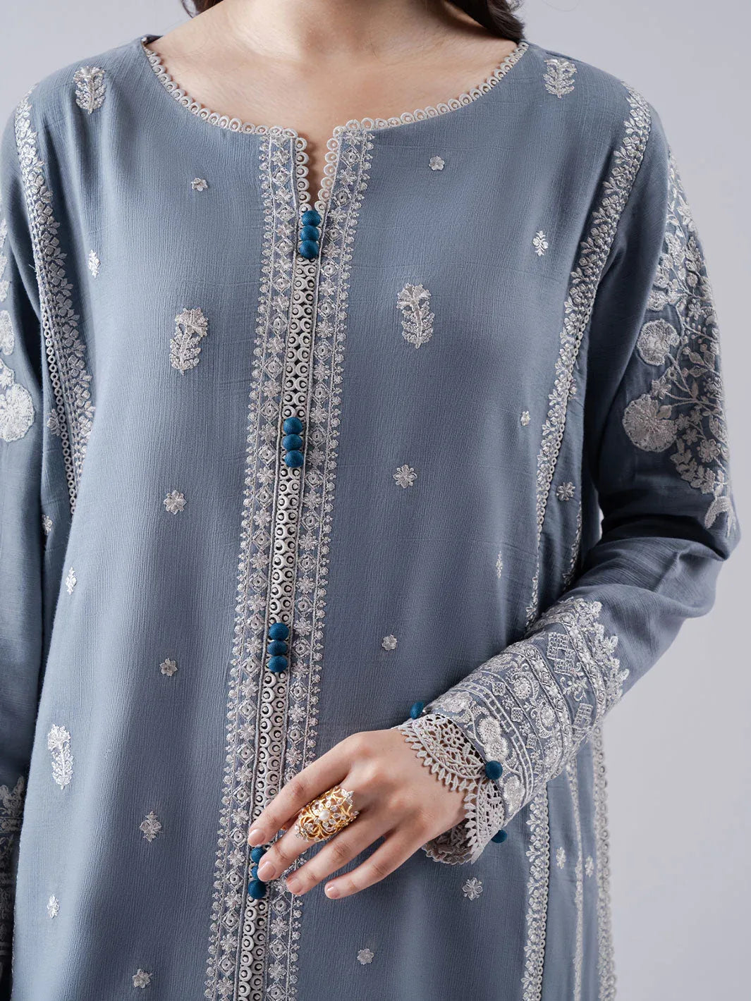 Faiza Faisal | Winter Edit 2024 | ELAAF - Rang-e-Khaas