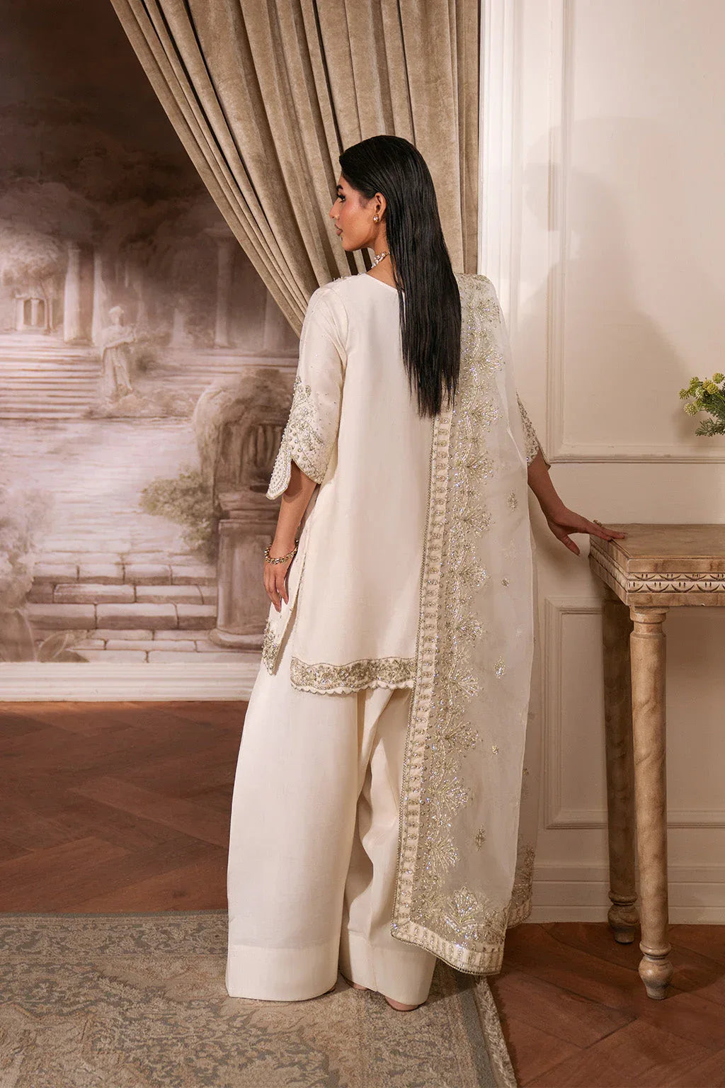 Neeshay | Luxe Pret | Ivoria - Rang-e-Khaas