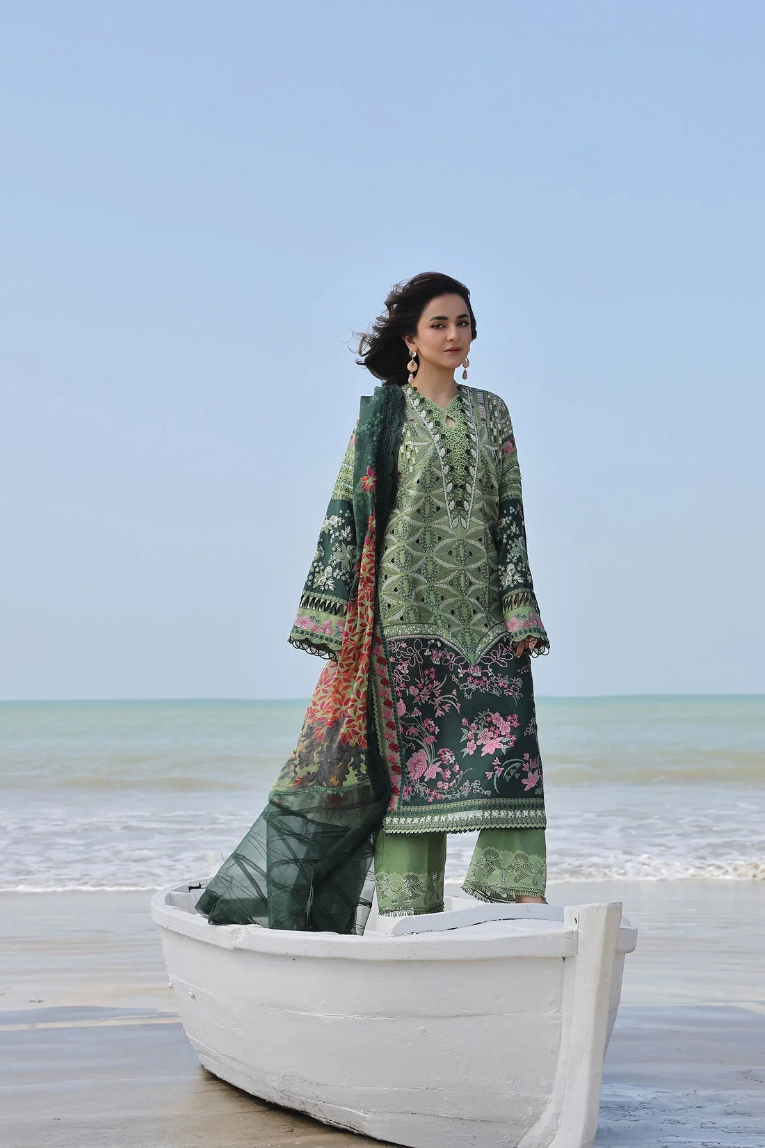 Maryam Hussain | Luxury Lawn 24 | GARDENIA - Rang-e-Khaas