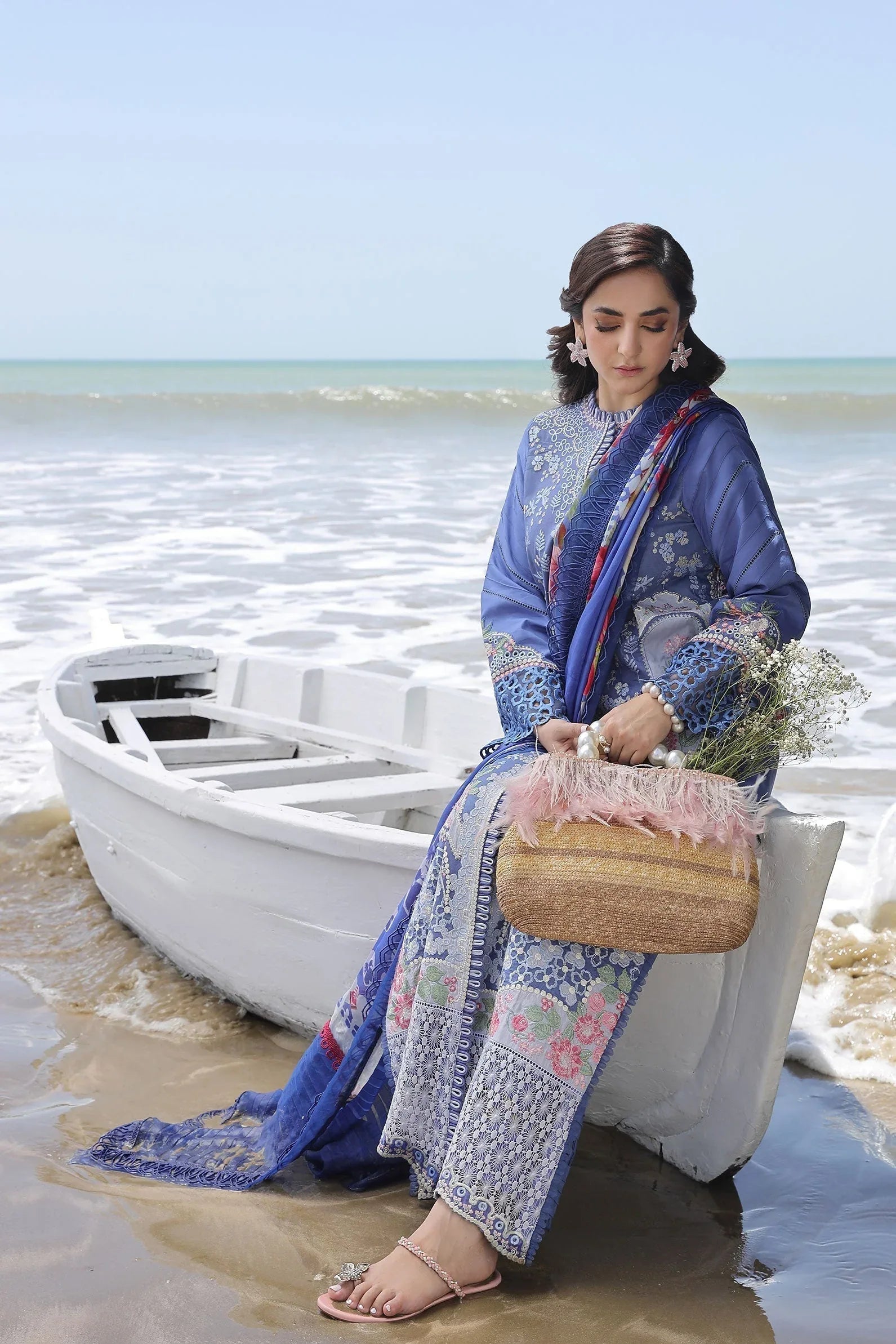Maryam Hussain | Luxury Lawn 24 | AYRA - Rang-e-Khaas
