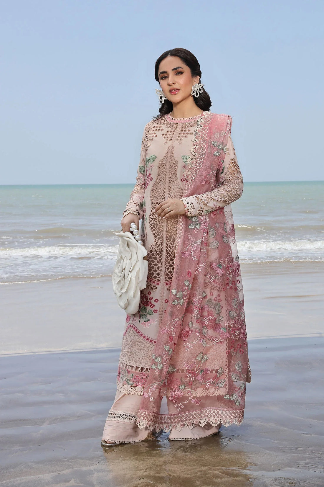 Maryam Hussain | Luxury Lawn 24 | MAYA - Rang-e-Khaas