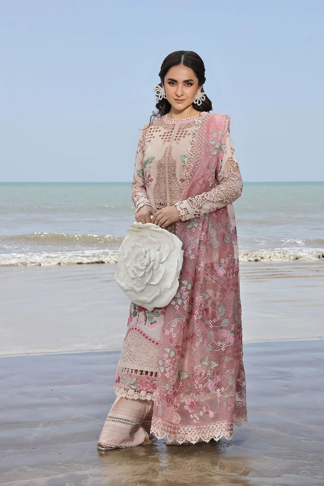 Maryam Hussain | Luxury Lawn 24 | MAYA - Rang-e-Khaas