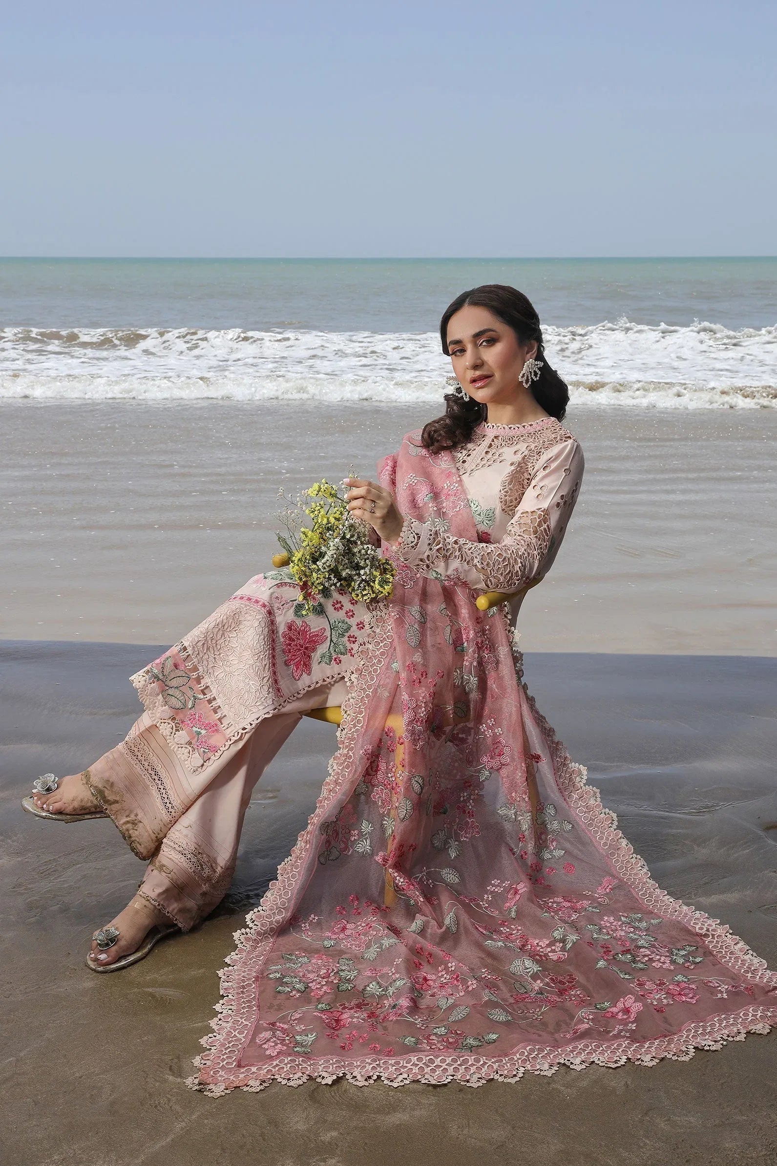 Maryam Hussain | Luxury Lawn 24 | MAYA - Rang-e-Khaas