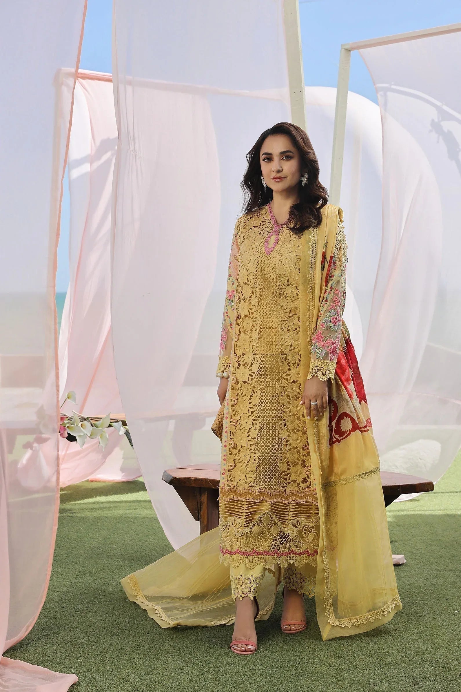 Maryam Hussain | Luxury Lawn 24 | TROPICA - Rang-e-Khaas