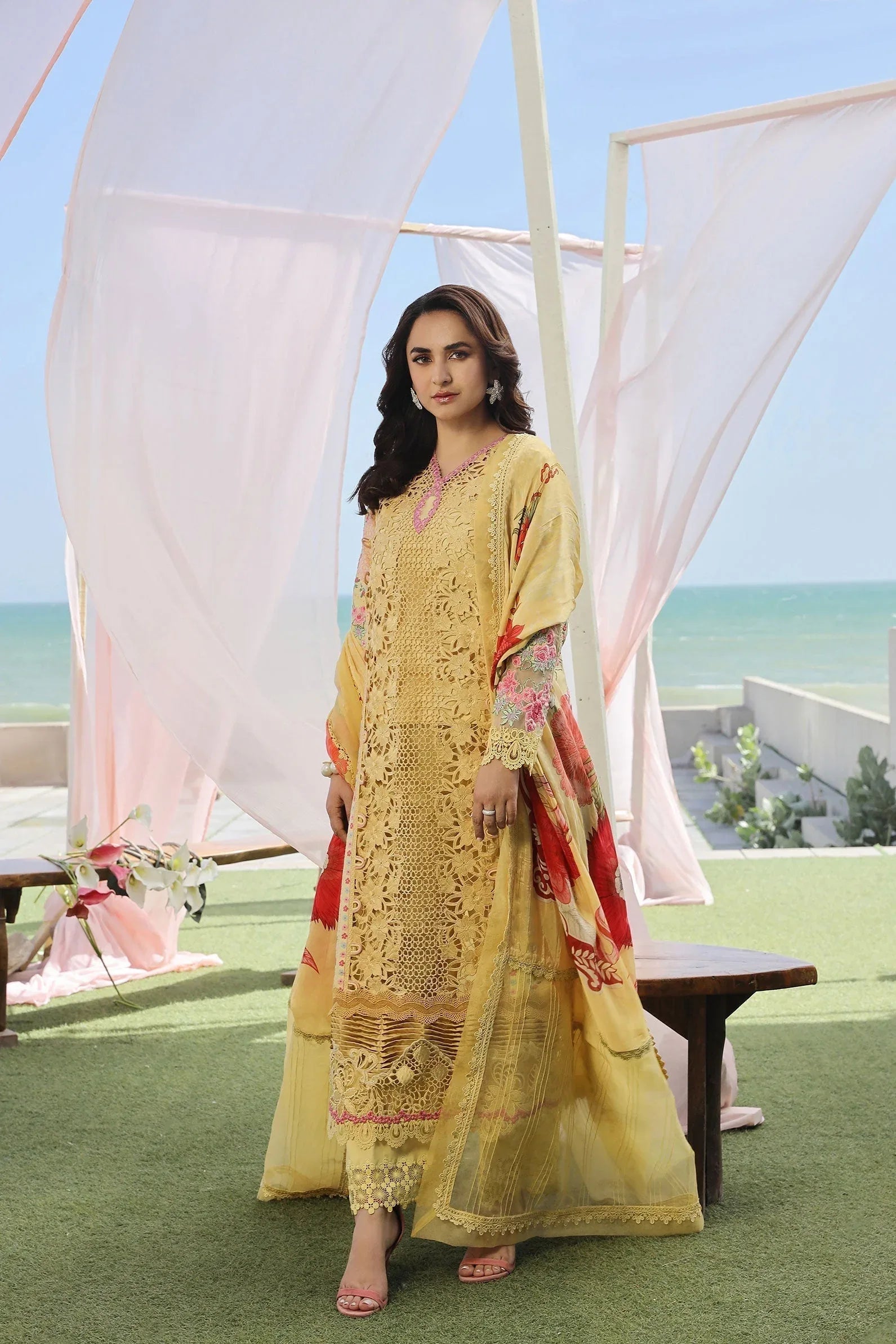 Maryam Hussain | Luxury Lawn 24 | TROPICA - Rang-e-Khaas