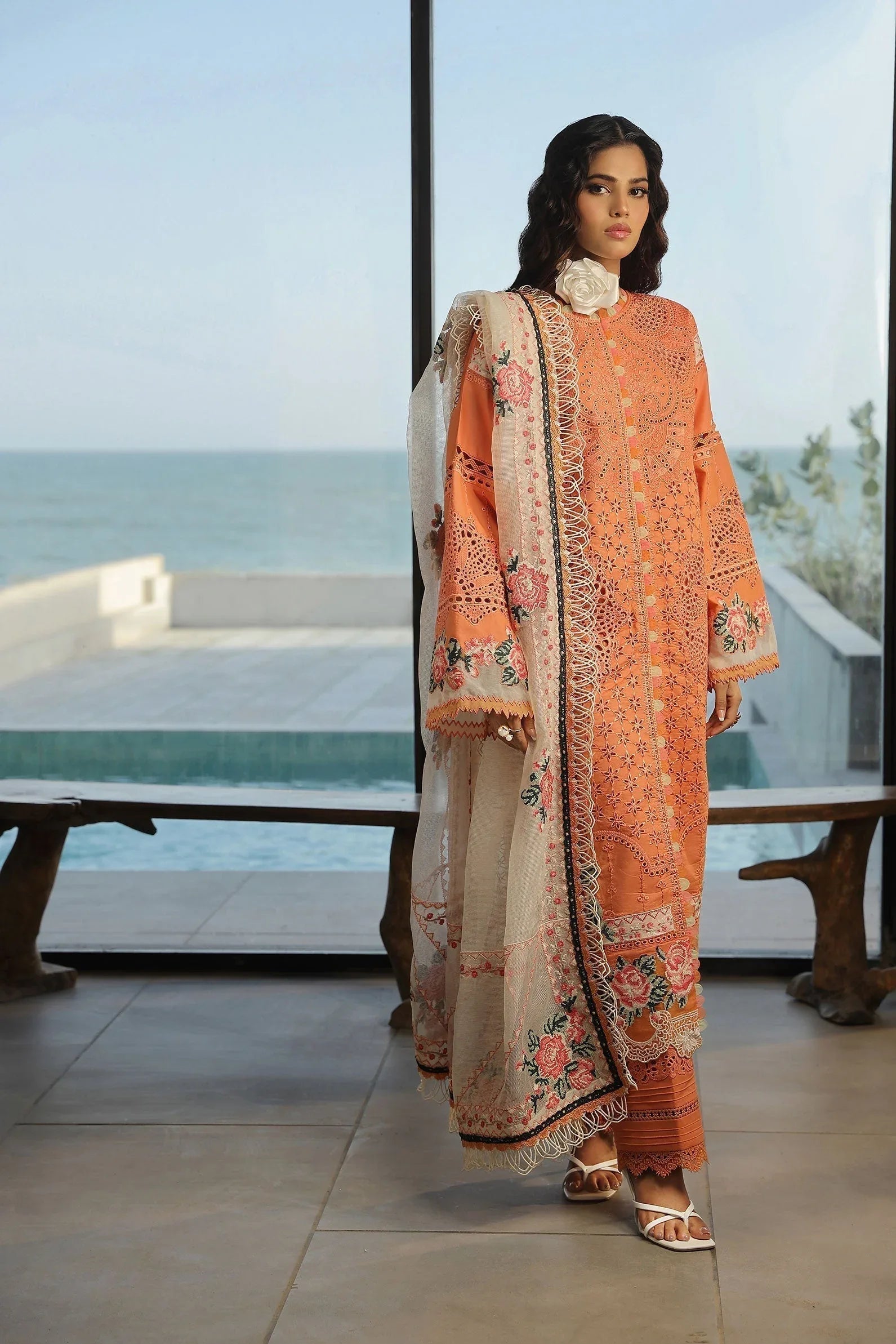 Maryam Hussain | Luxury Lawn 24 | XURI - Rang-e-Khaas