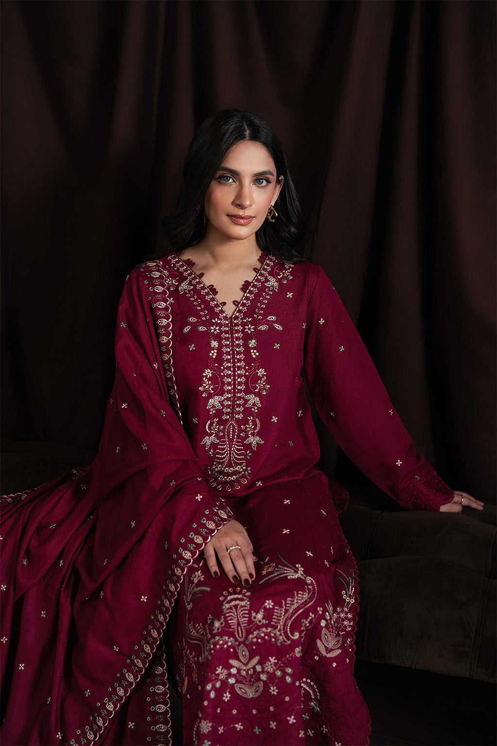 Neeshay | Winter Reverie | Merlot