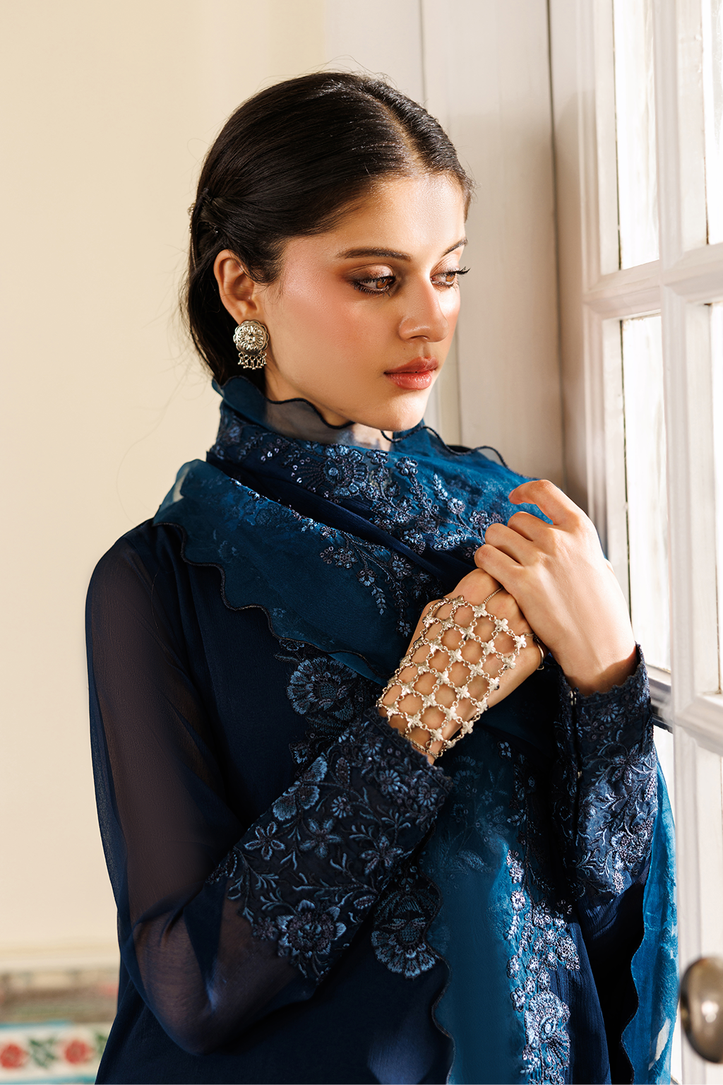 Iznik CC-94 Embroidered Chiffon