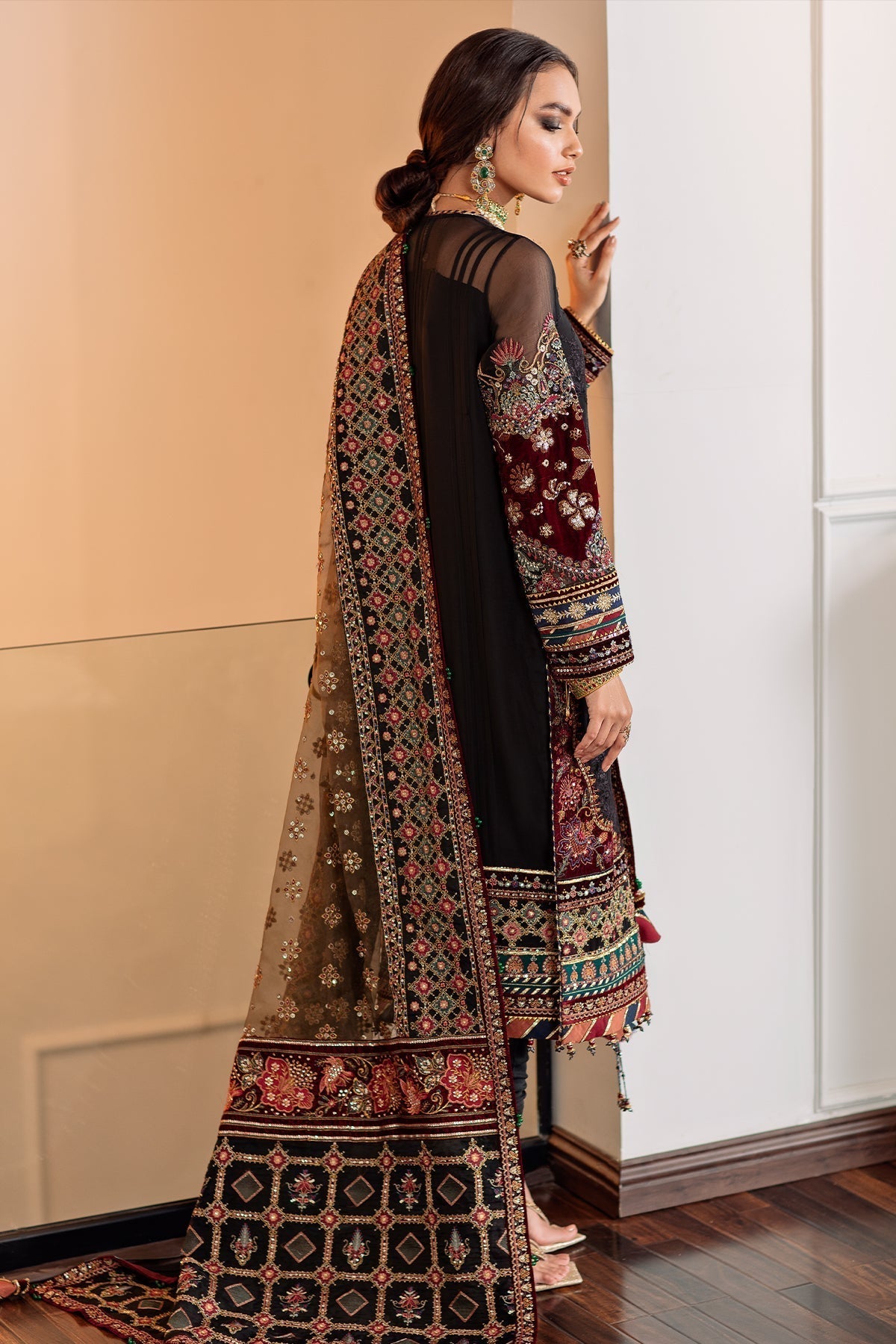 BAROQUE-EMBROIDERED CHIFFON CH09-04