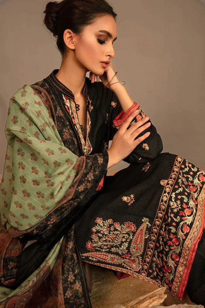 Sobia Nazir | Autumn Winter 23 | 2A - Rang-e-Khaas