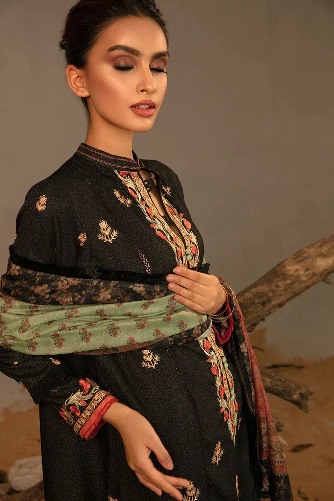 Sobia Nazir | Autumn Winter 23 | 2A - Rang-e-Khaas