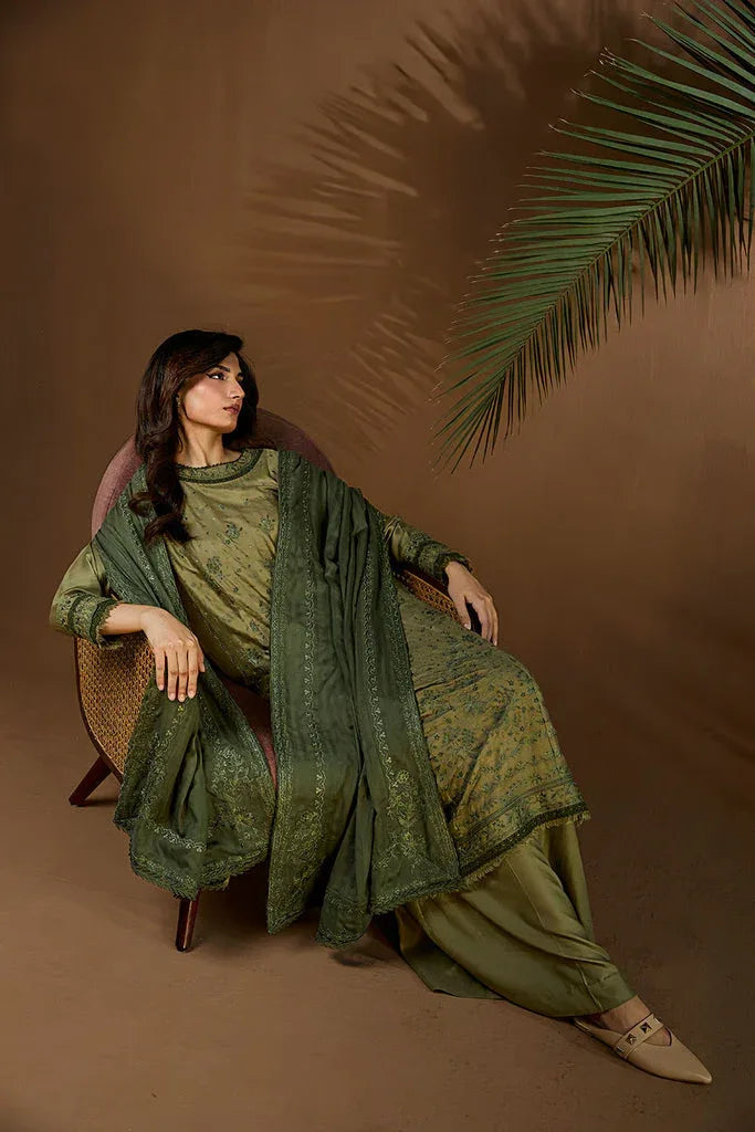 Sobia Nazir | Winter Shawl 25 | Design 2A - Rang-e-Khaas