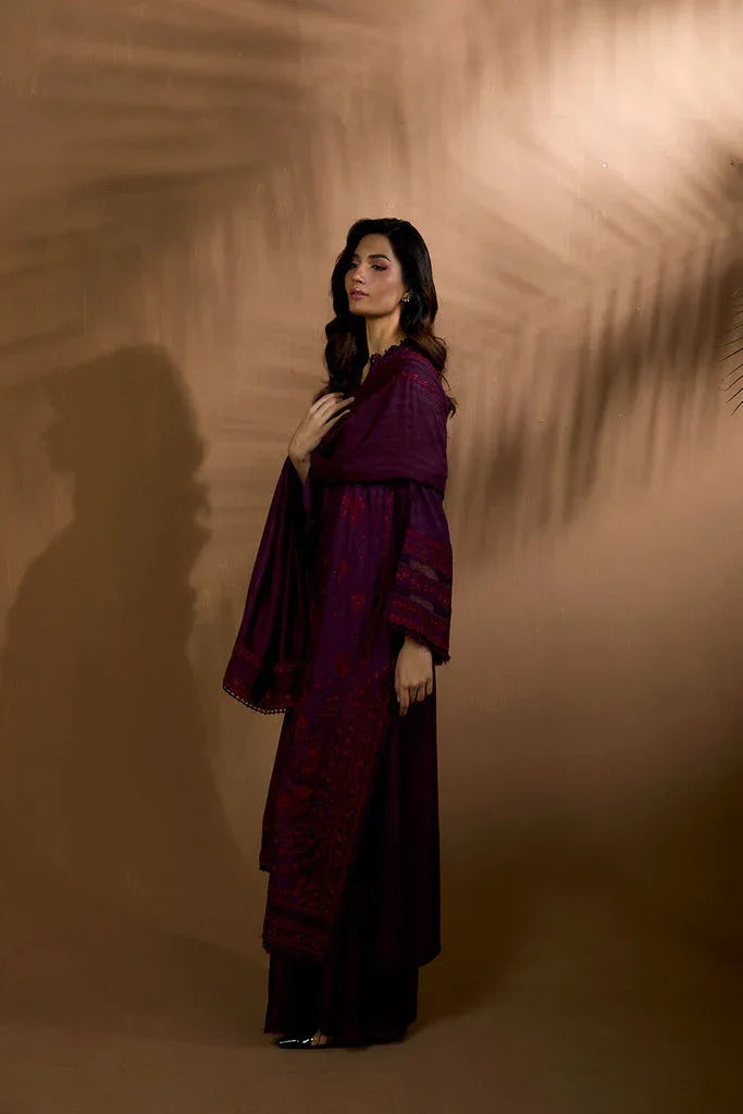Sobia Nazir | Winter Shawl 25 | Design 2B - Rang-e-Khaas