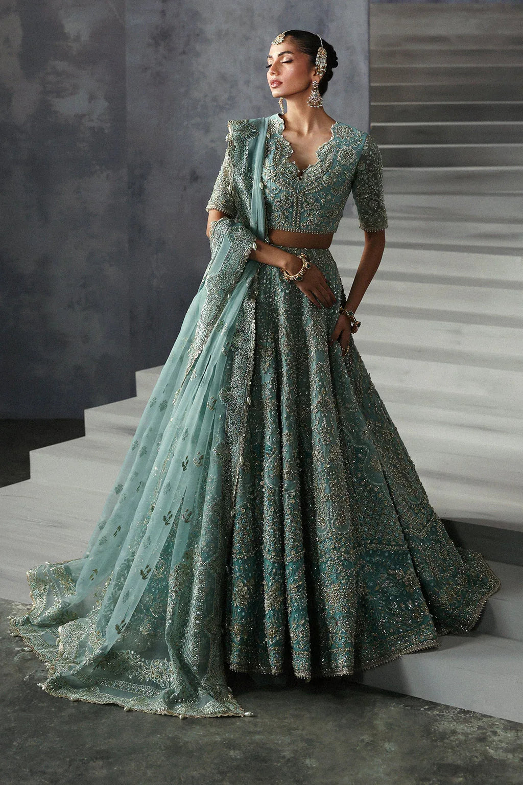 Afrozeh | The Brides Edit 24 |  Amore - Rang-e-Khaas
