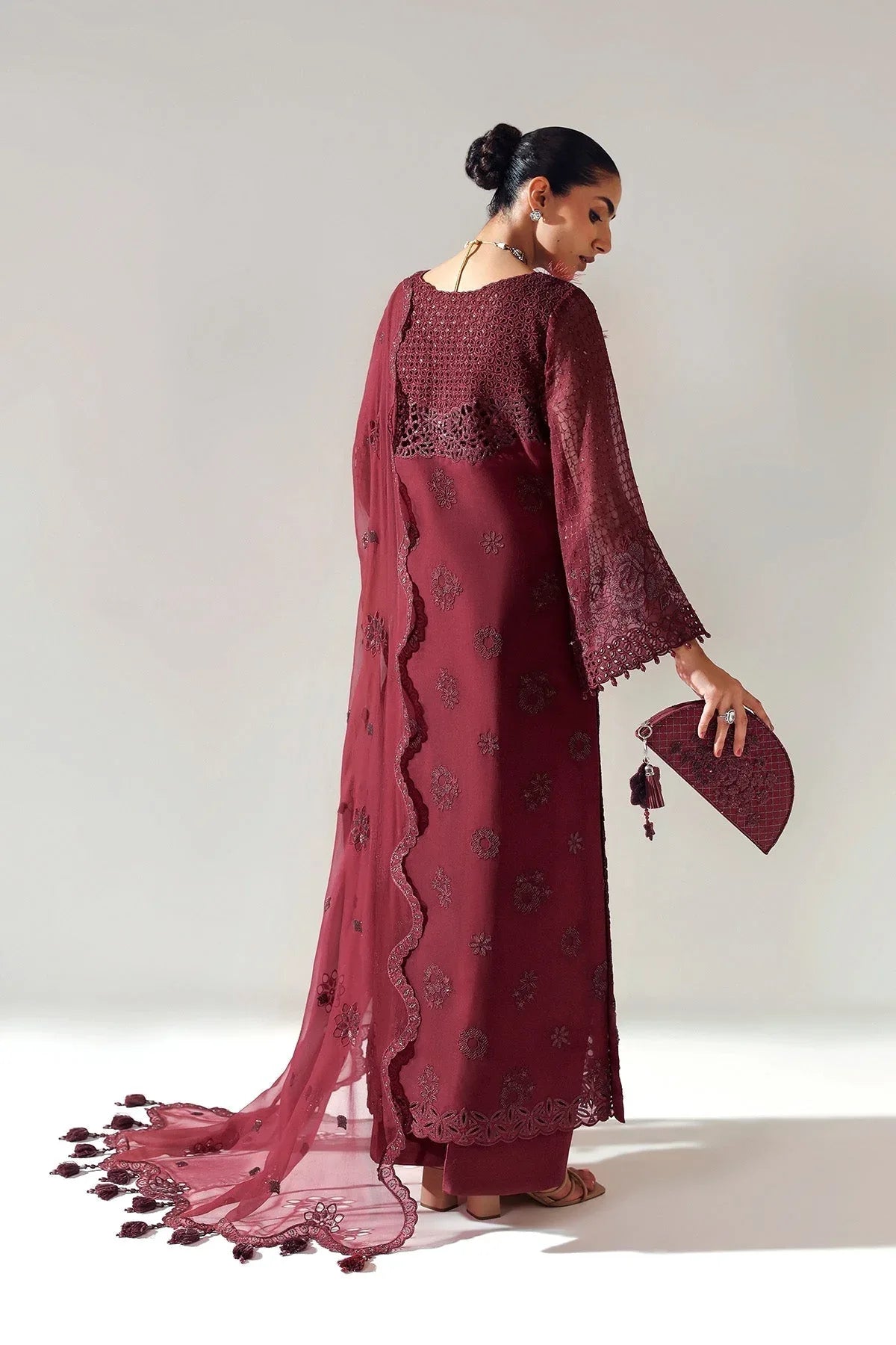 Alizeh | Aymal Luxury Bamber Chiffon | RIKA MAROON - Rang-e-Khaas