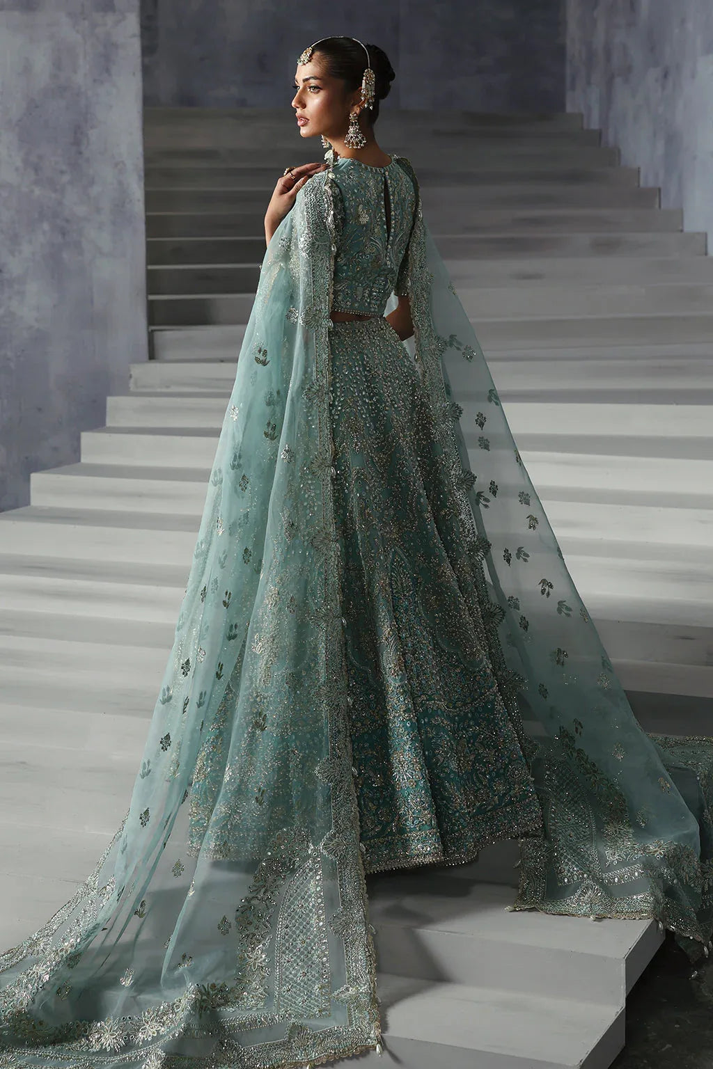 Afrozeh | The Brides Edit 24 |  Amore - Rang-e-Khaas