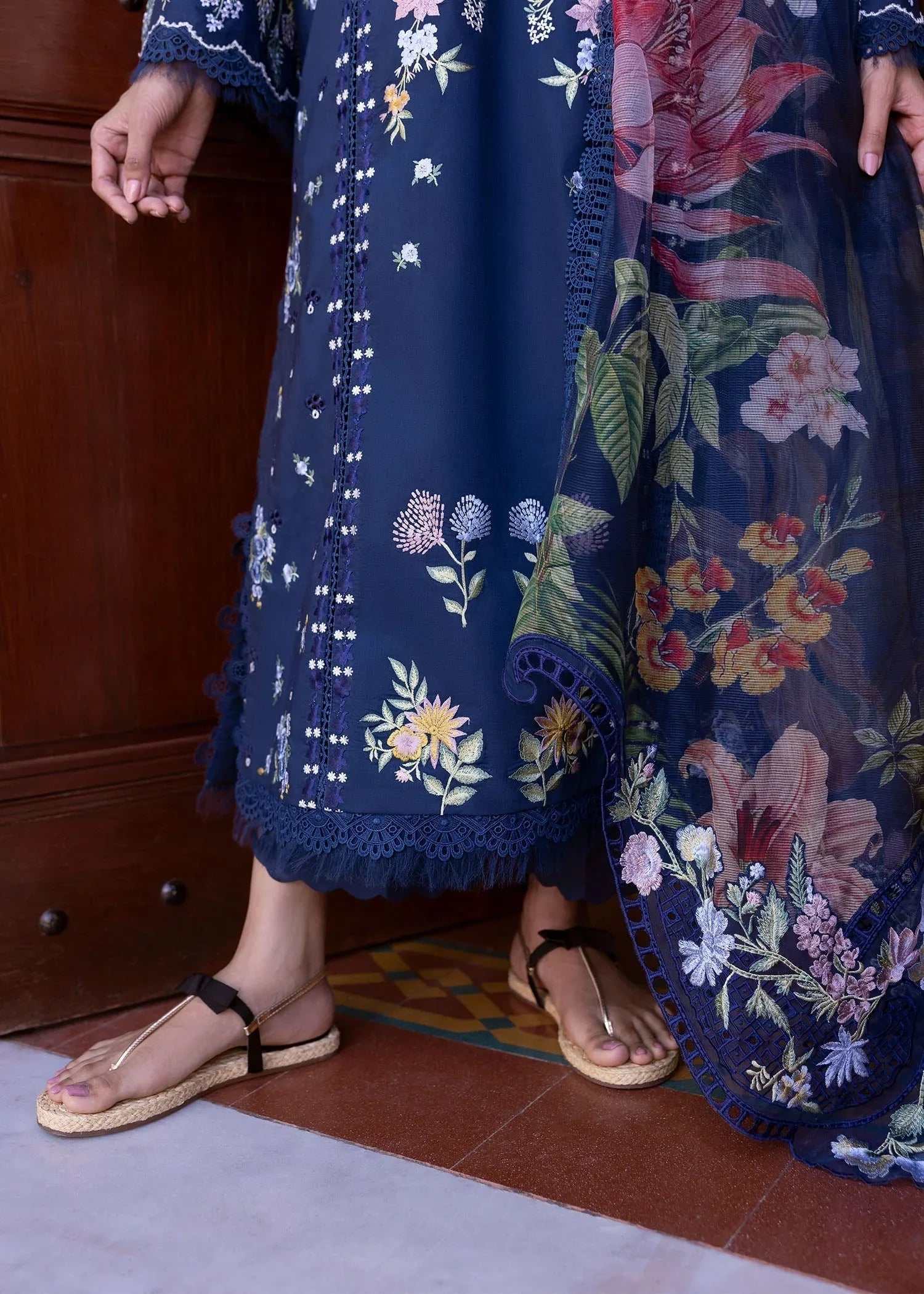 Saira Shakira | Bloom Lawn 25 | HANGING GARDENS 2-B - Rang-e-Khaas