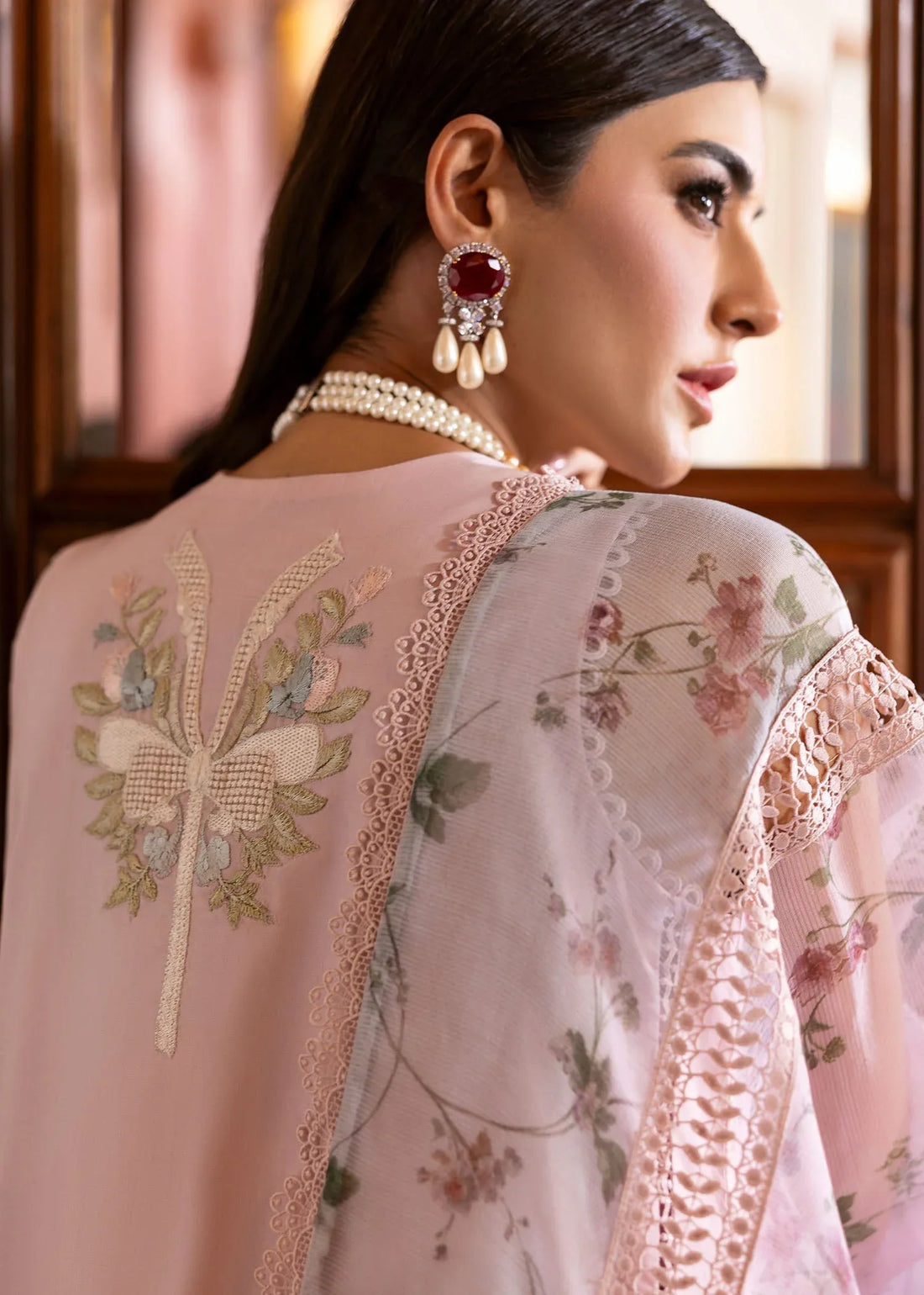 Saira Shakira | Bloom Lawn 25 | CHLOE 3-A - Rang-e-Khaas