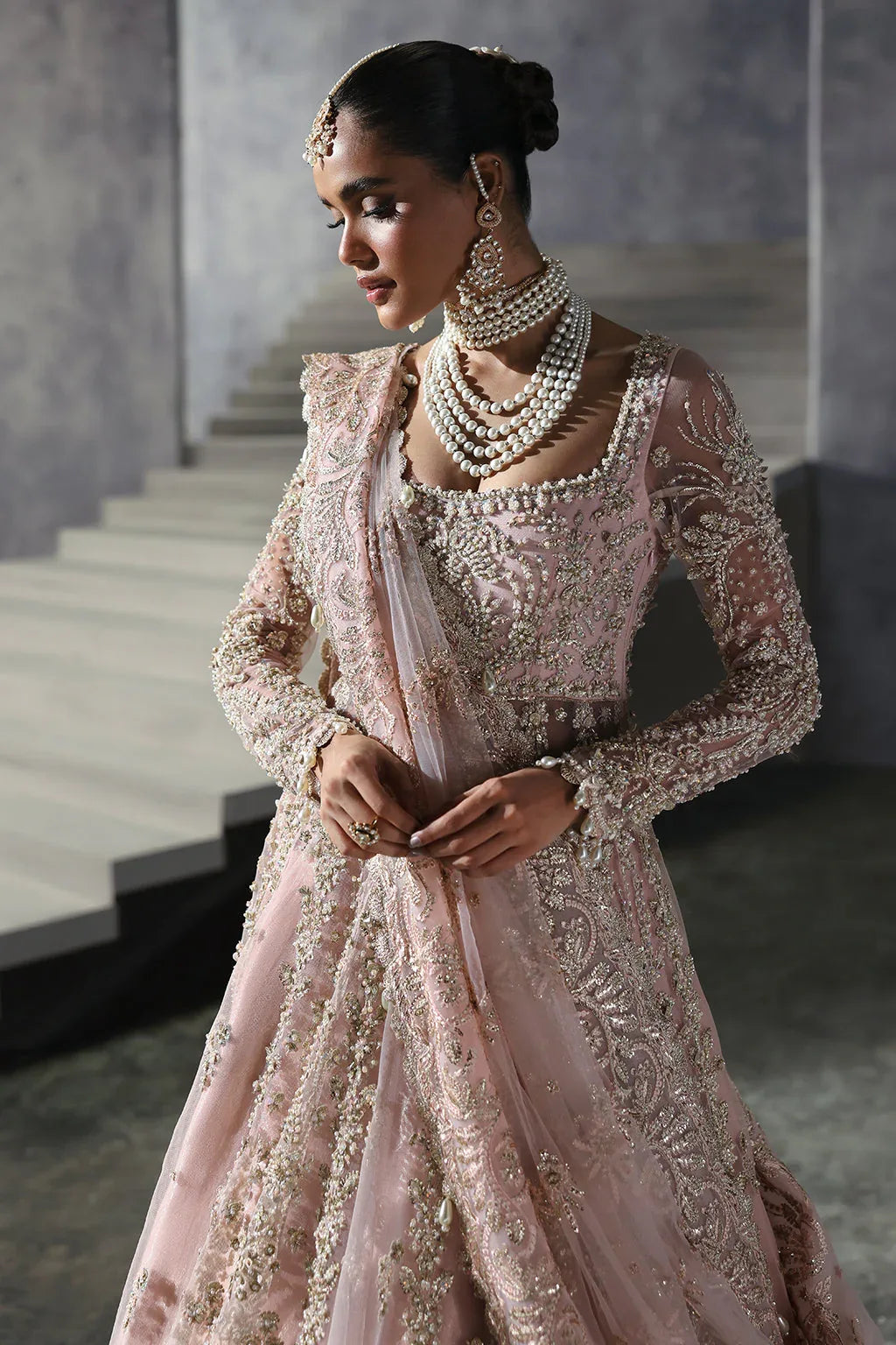 Afrozeh | The Brides Edit 24 |  Sofia - Rang-e-Khaas